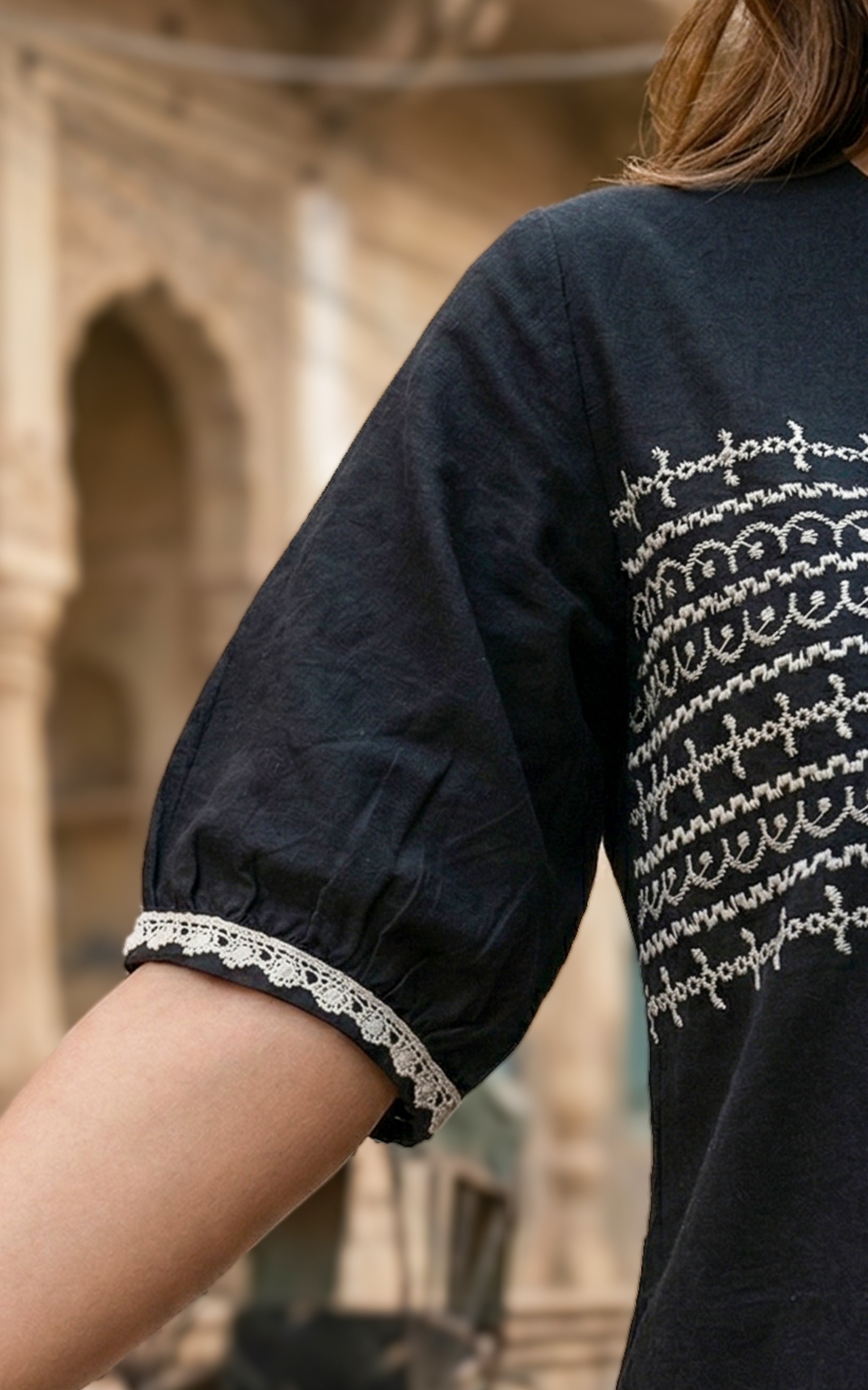 Stylish puff sleeves for a trendy look