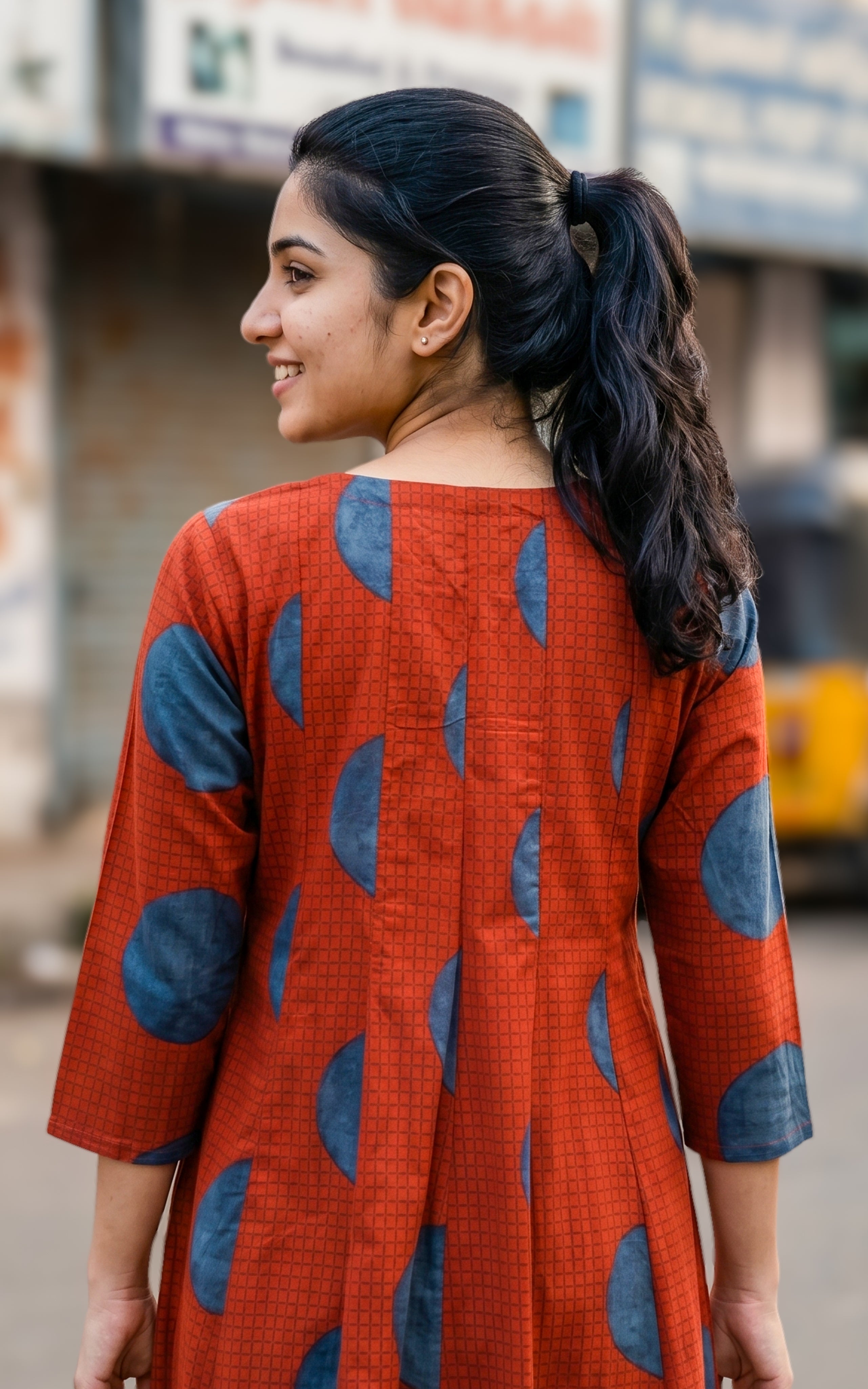 Poonguzhali D (Kurti+Pant+Dupatta)