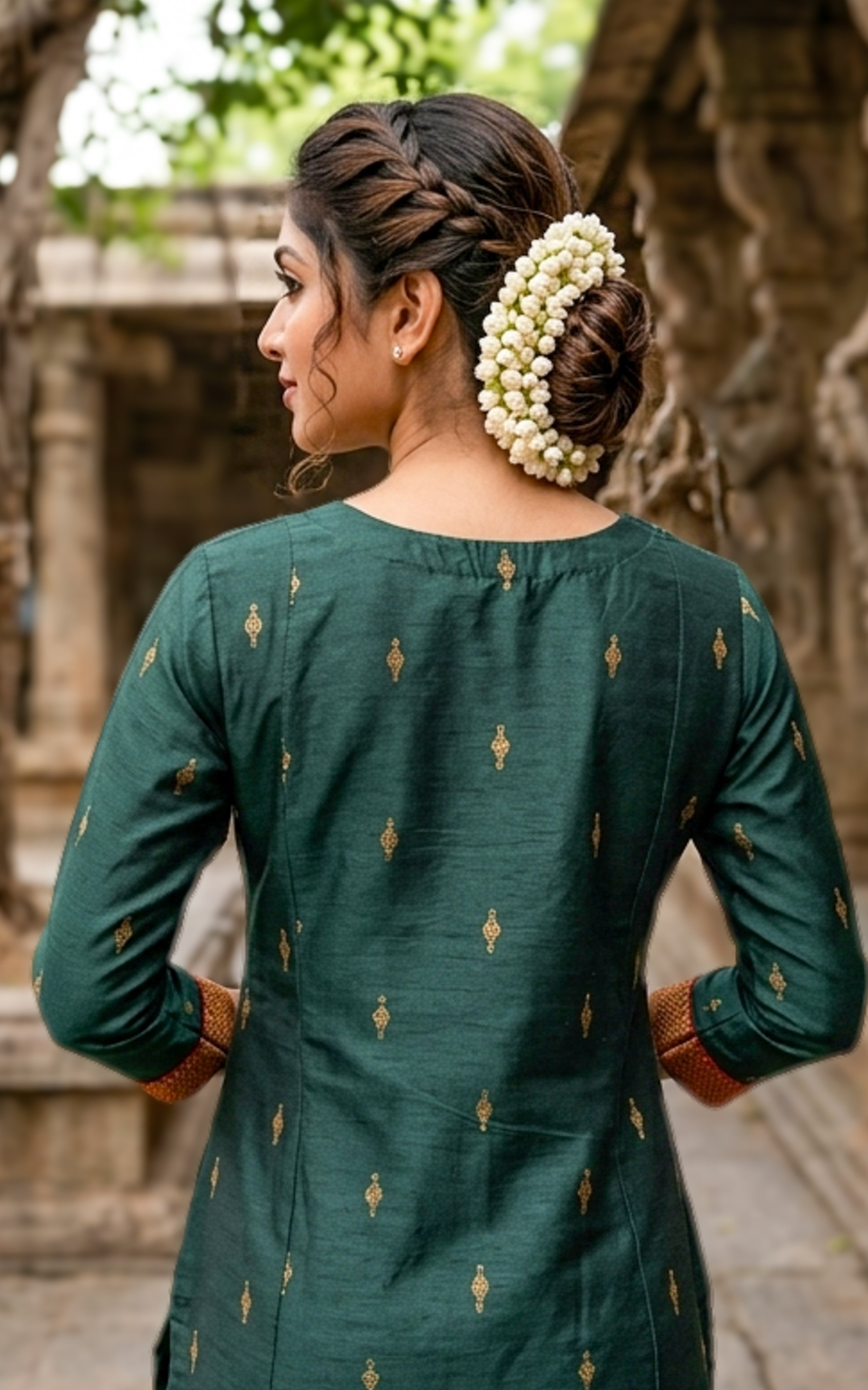 Myvizhi A (Kurti+Dupatta)