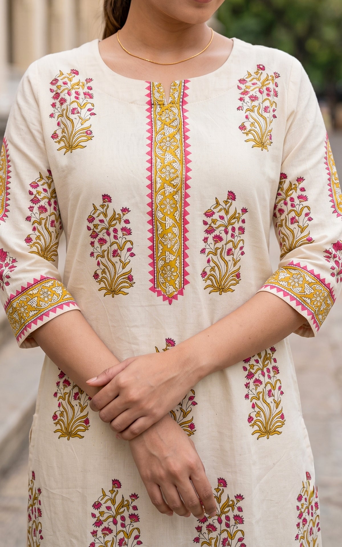 Maanvi (Kurti+Pant+Dupatta)