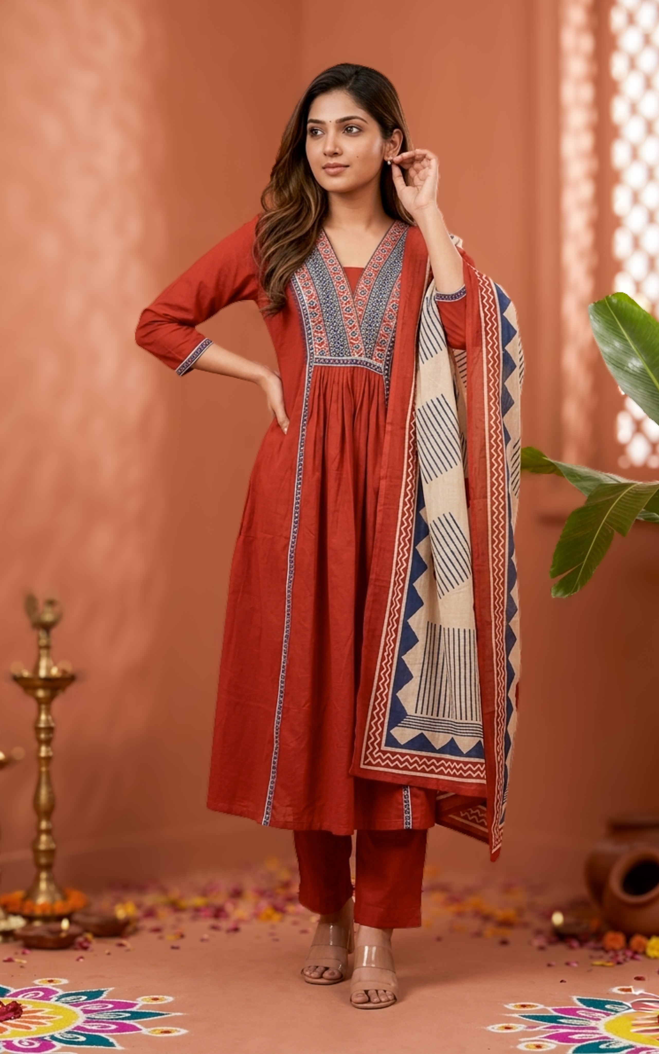 Hananya Maroon (Kurti+Pant+Dupatta)