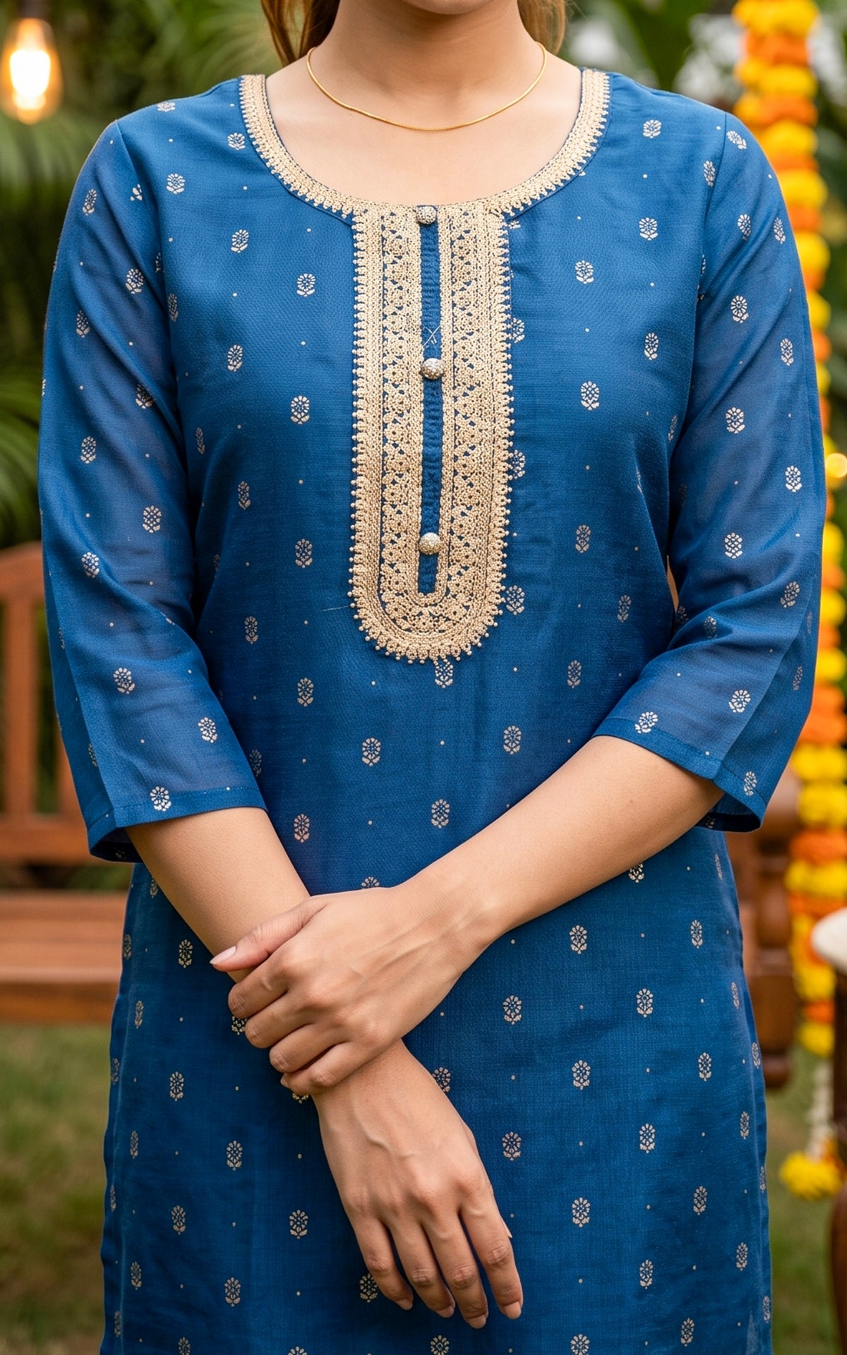 Paavai oli Blue (Kurti+Pant+Dupatta)