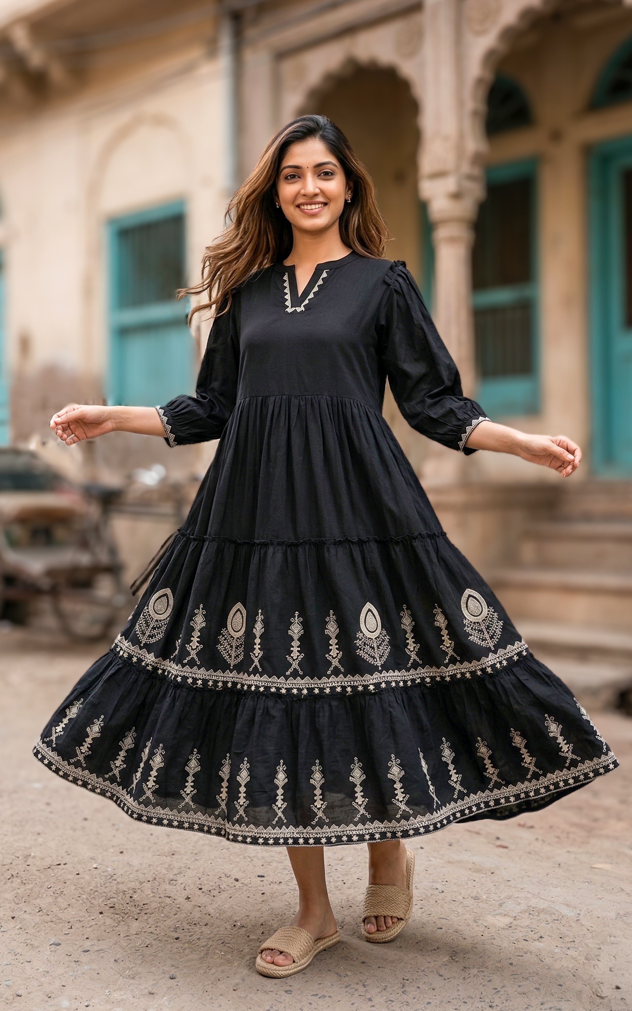 Tier cut kurti with graceful look.