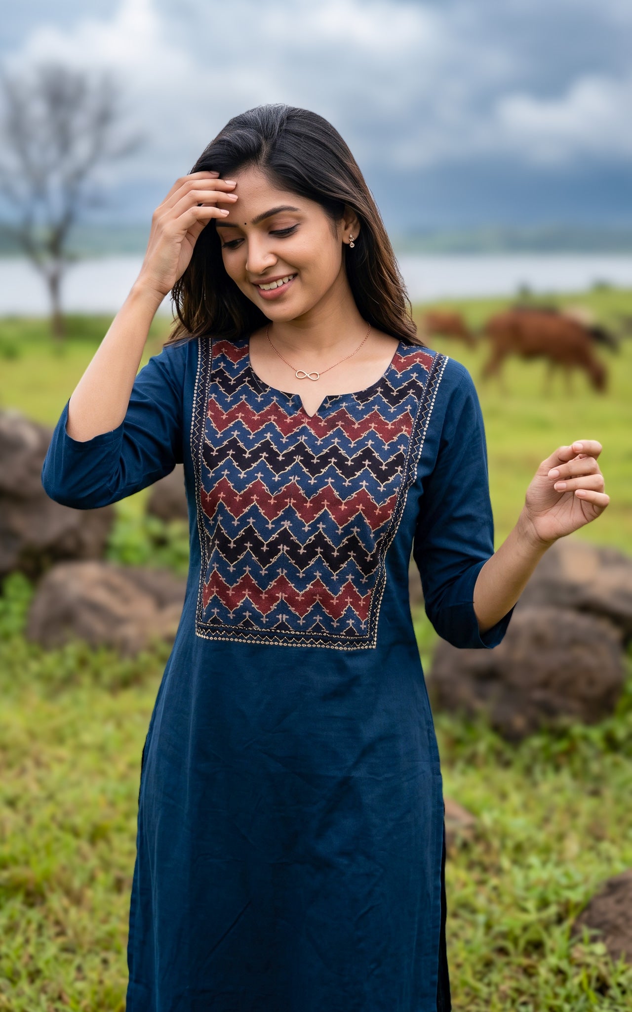 July Malargal Blue