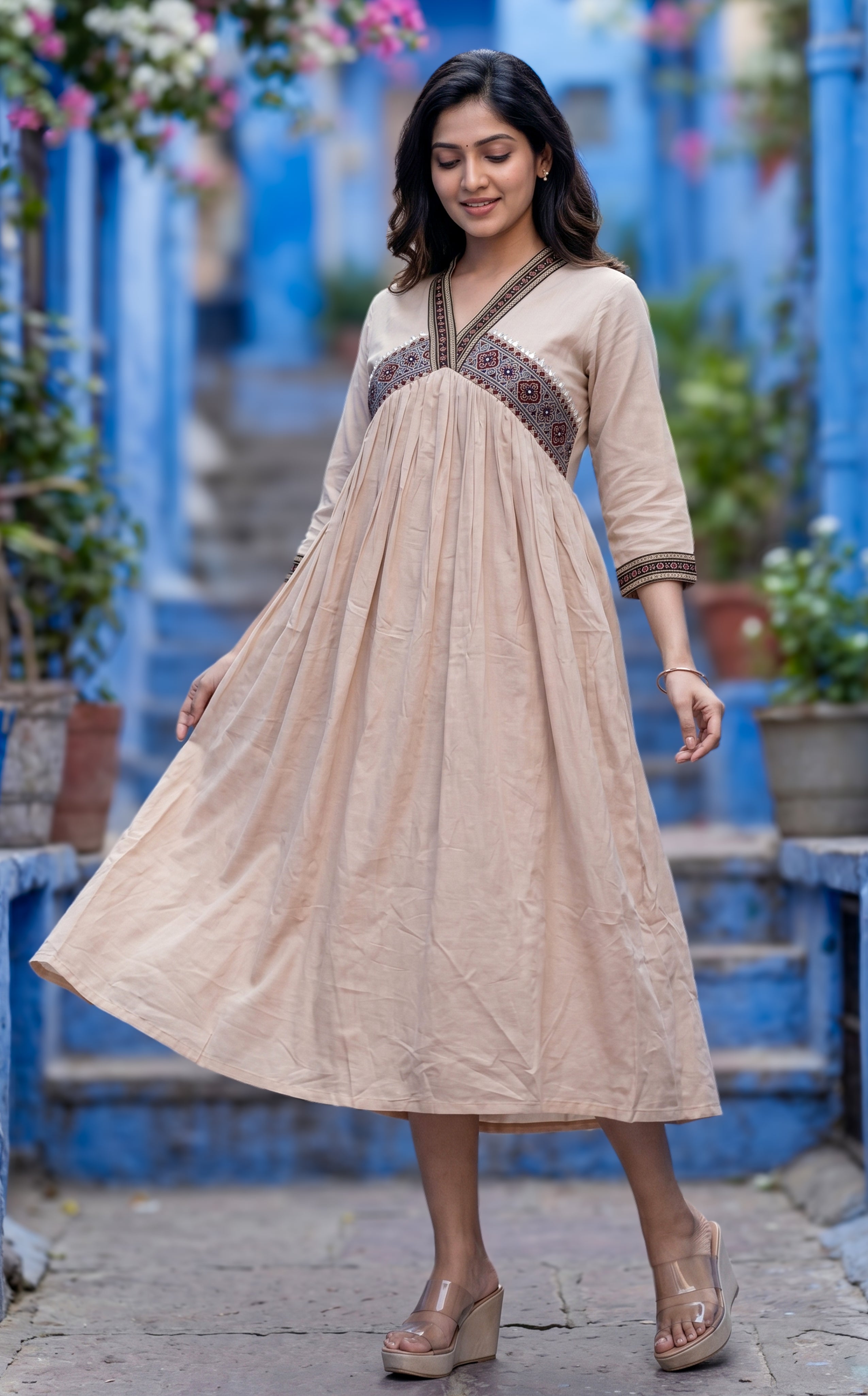 Charu Beige