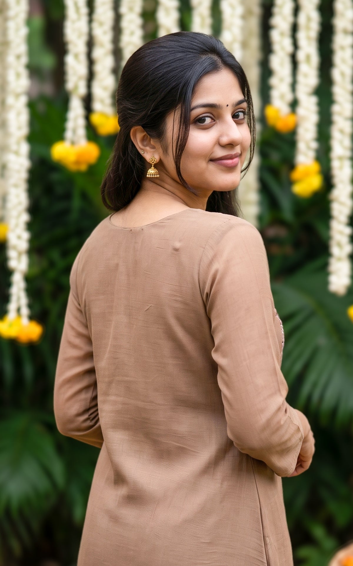 Nayanitha (Kurti+Pant+Dupatta)