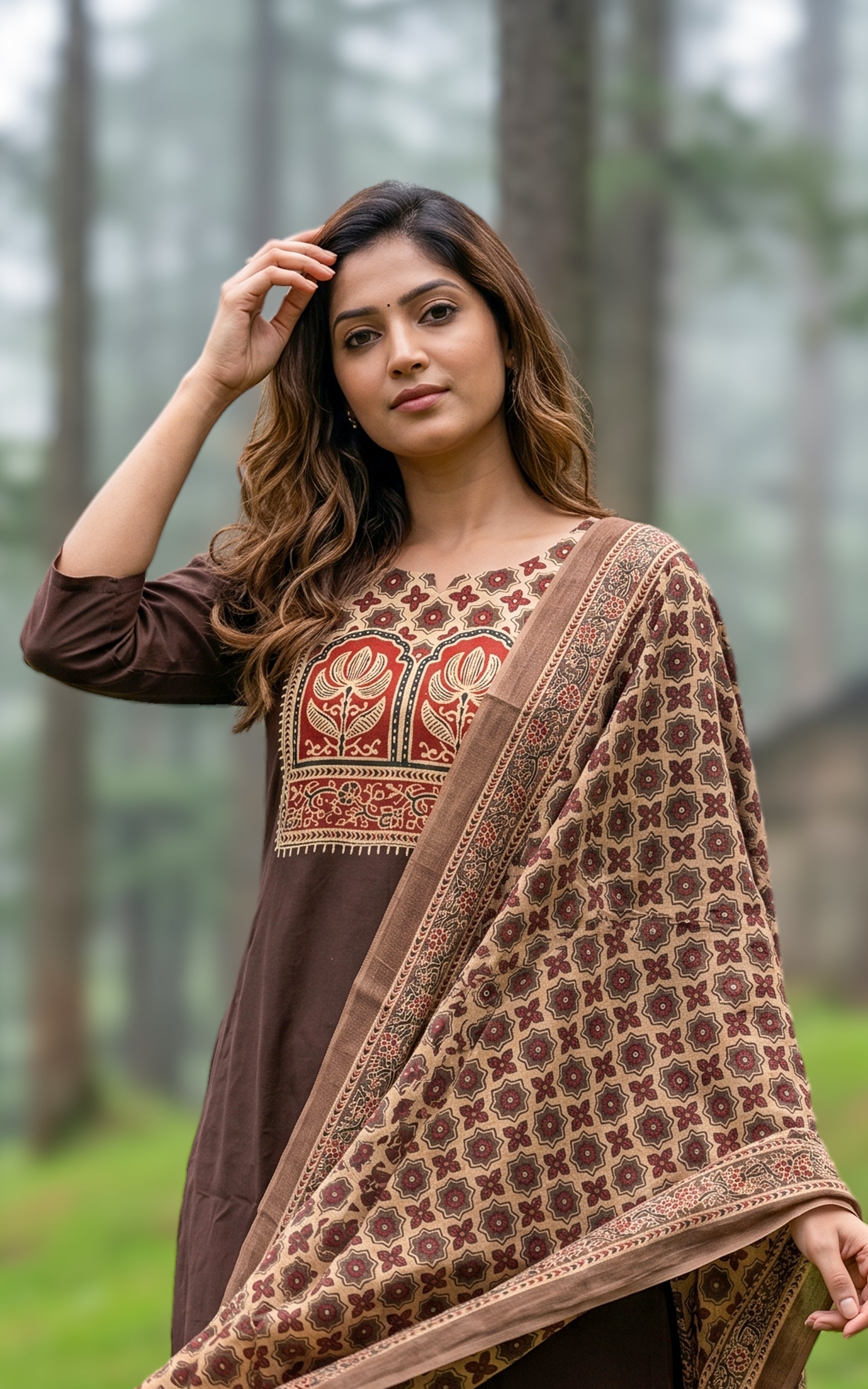 Poovarasam (Kurti+Pant+Dupatta)