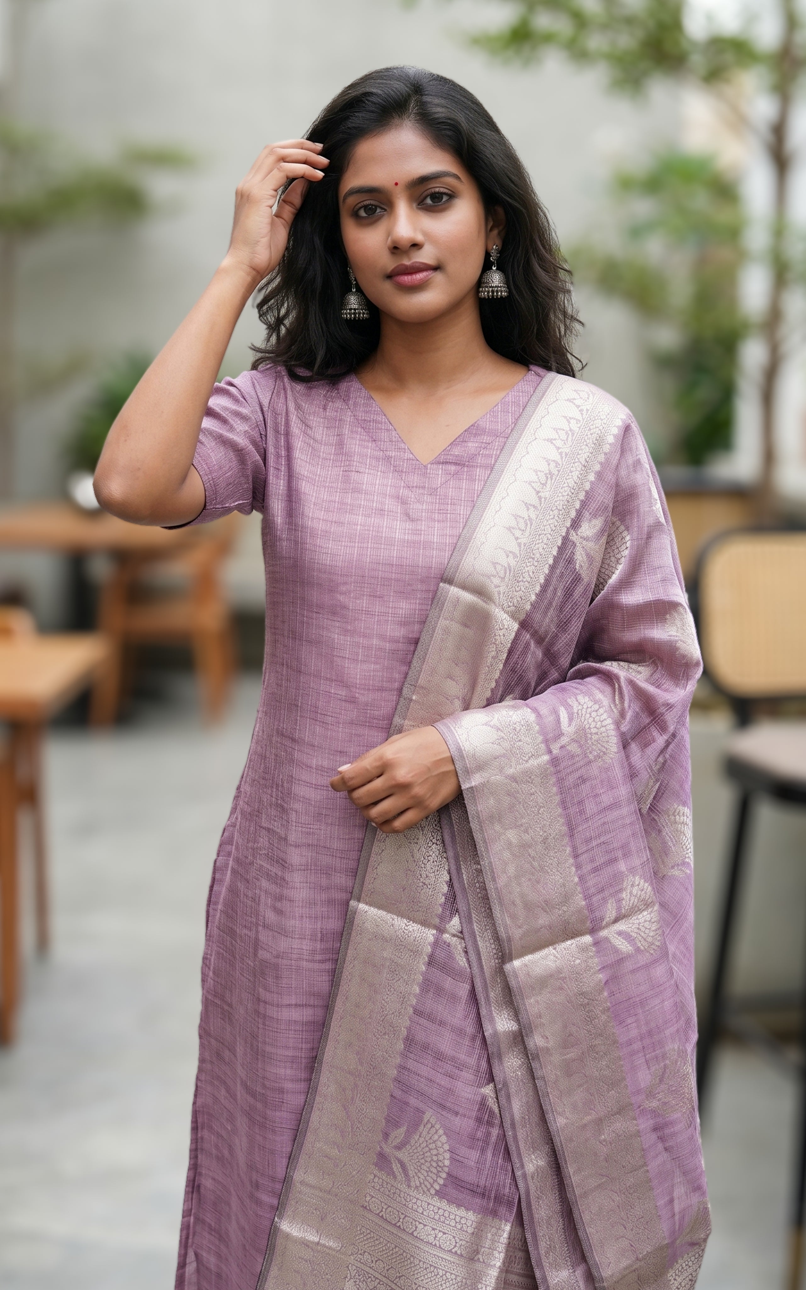 silver zari dupatta with kurti set
women festive wear kurti with dupatta