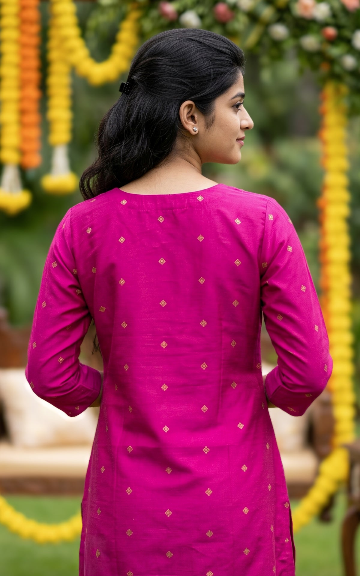 Amrut Magenta (Kurti+Dupatta)