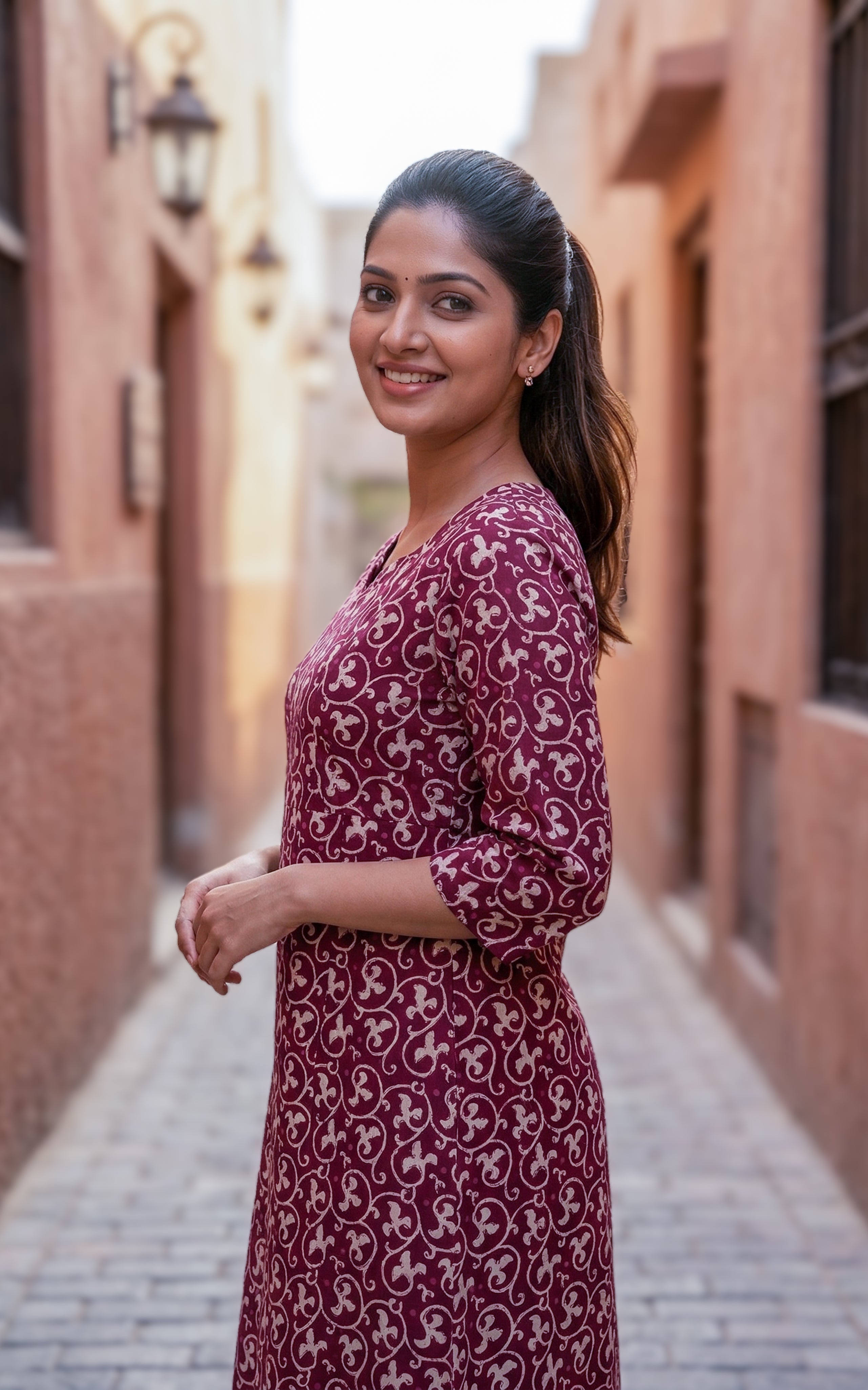 Neha Burgundy