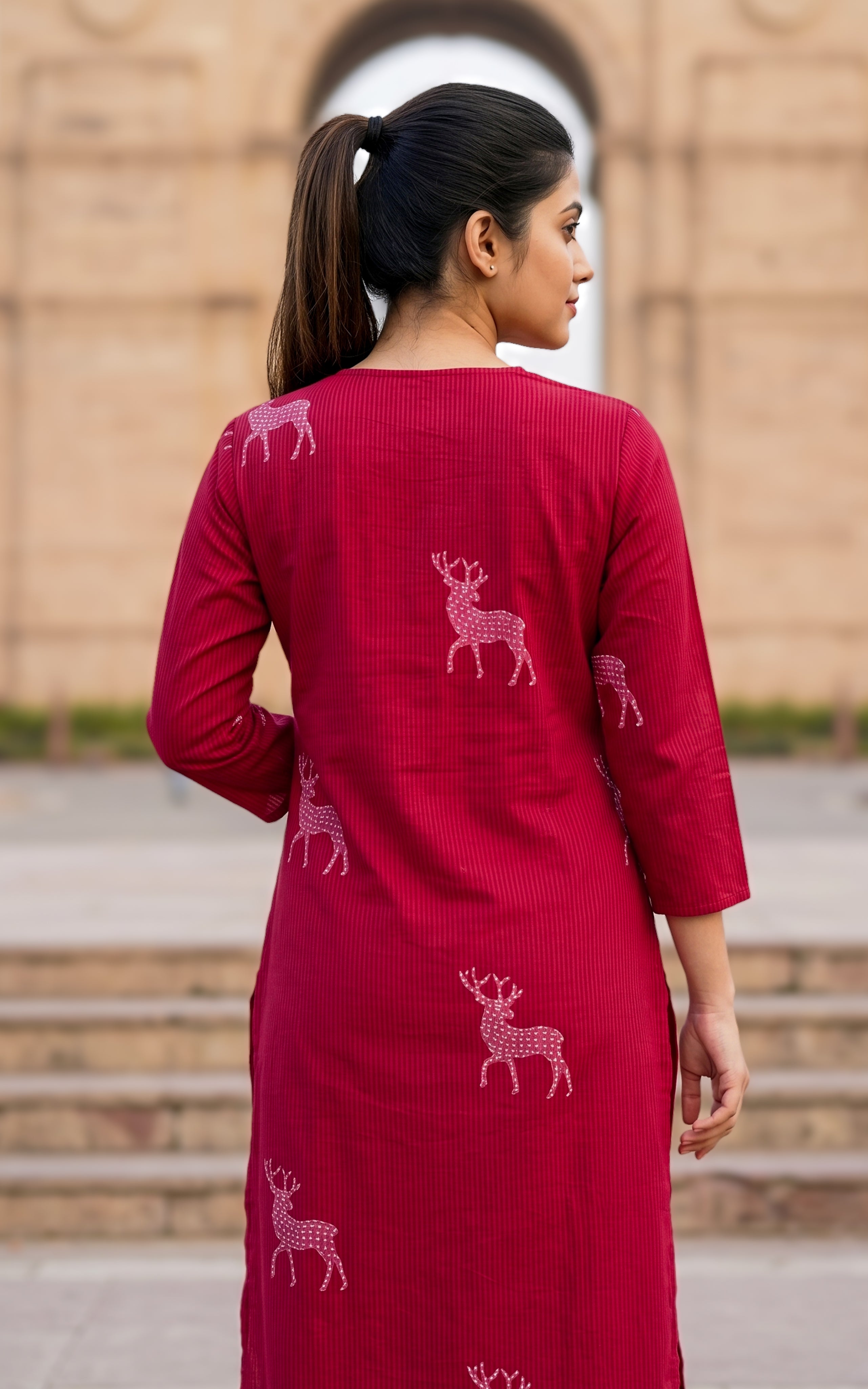 Magenta straight cut cotton kurti for women