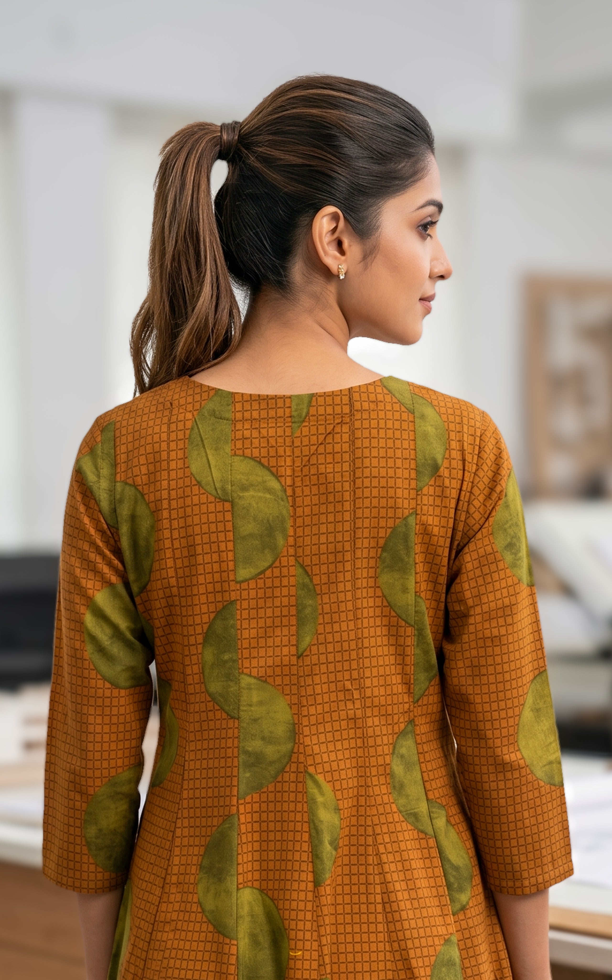 Poonguzhali B (Kurti+Pant+Dupatta)