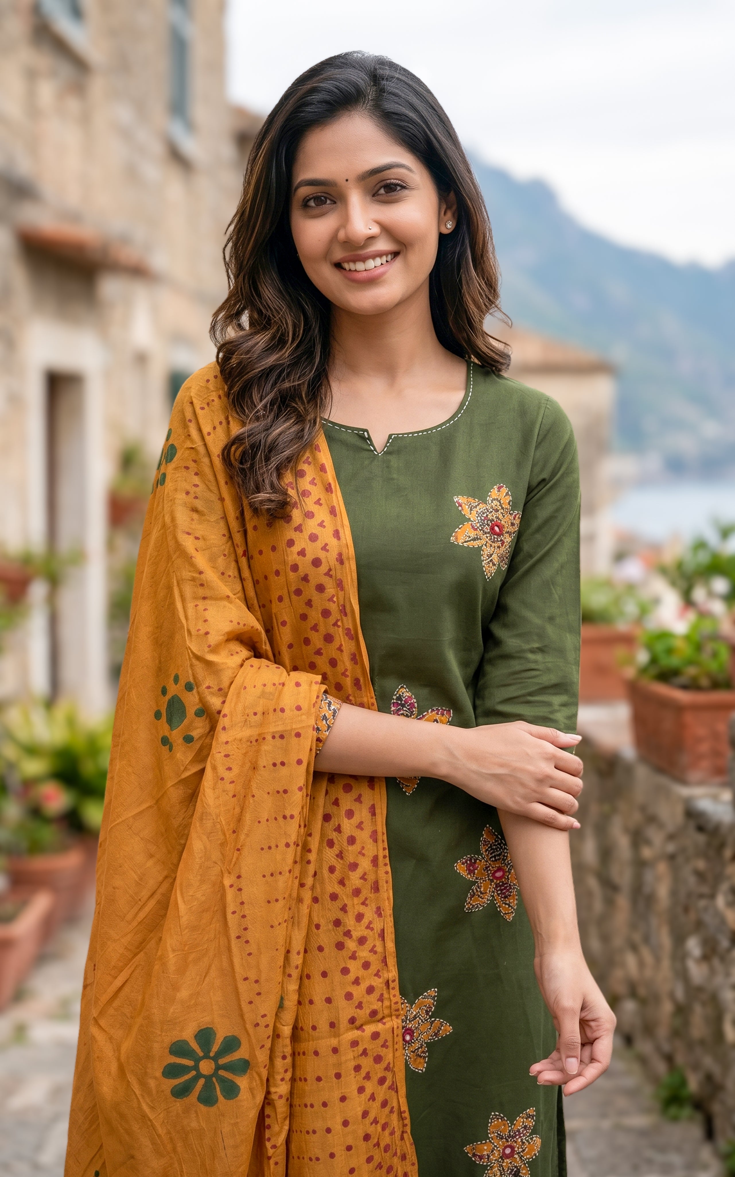 Green ethnic cotton kurti set for women