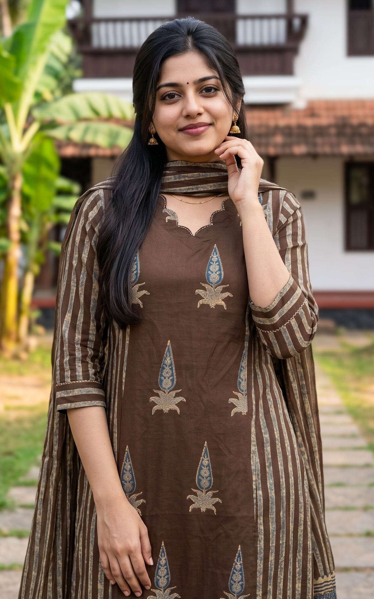 Rakshira (Kurti+Pant+Dupatta)