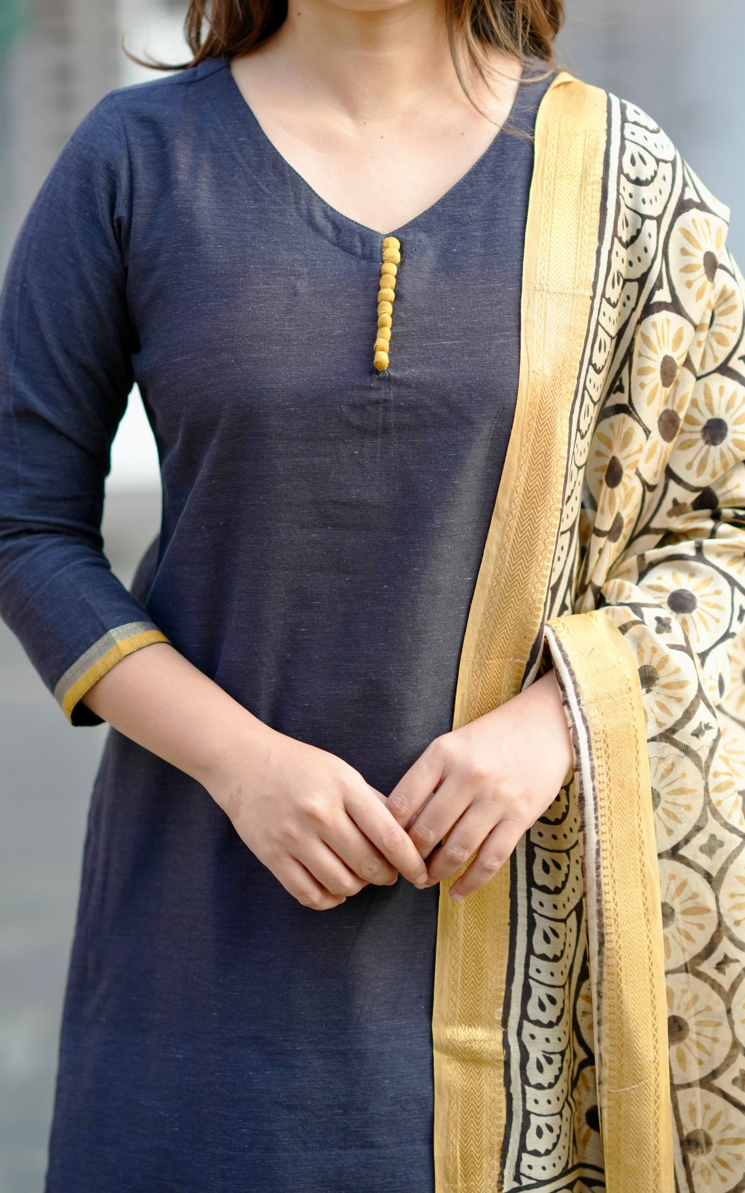 Allimalar (Kurti+Pant+Dupatta)