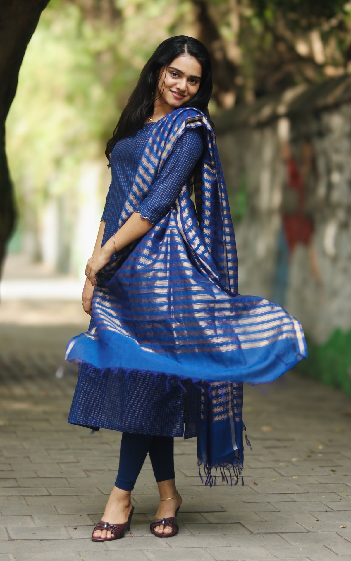 Narumugai Blue (Kurti+Dupatta)