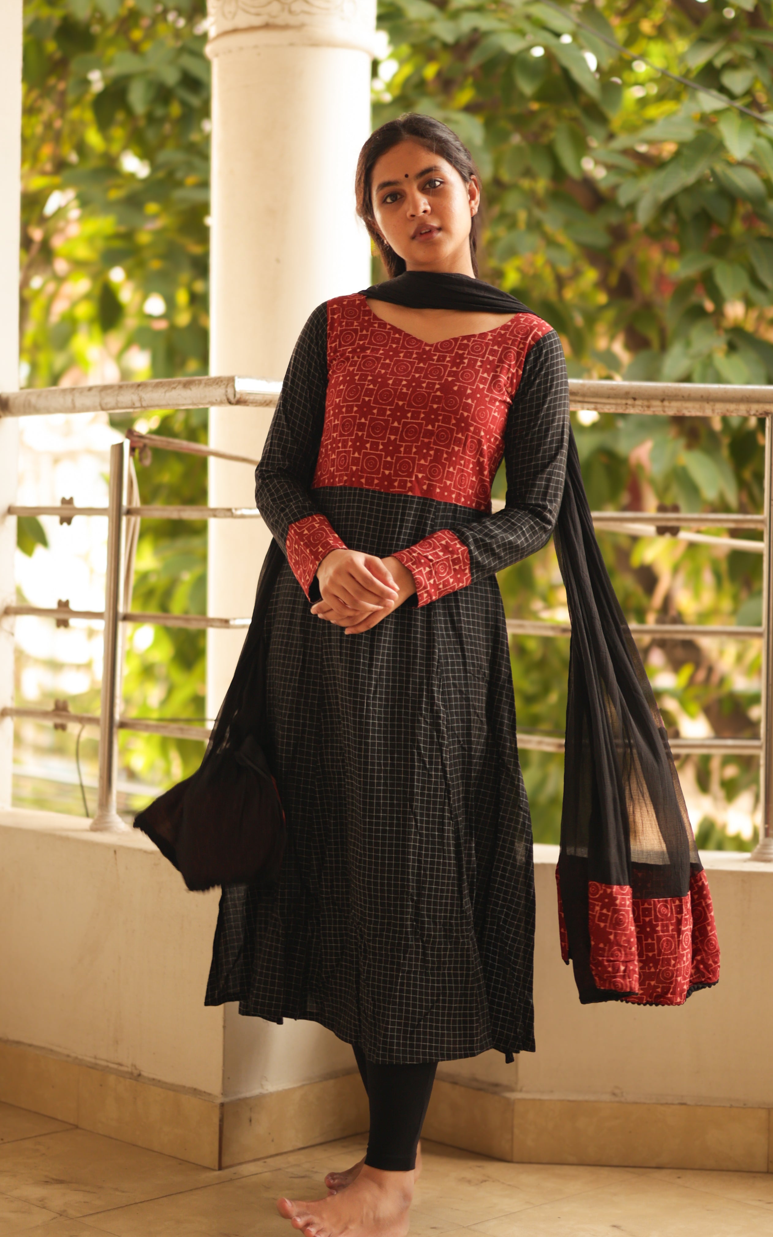 Parthen Rasithen (Kurti+Dupatta) A KURTIS Instore