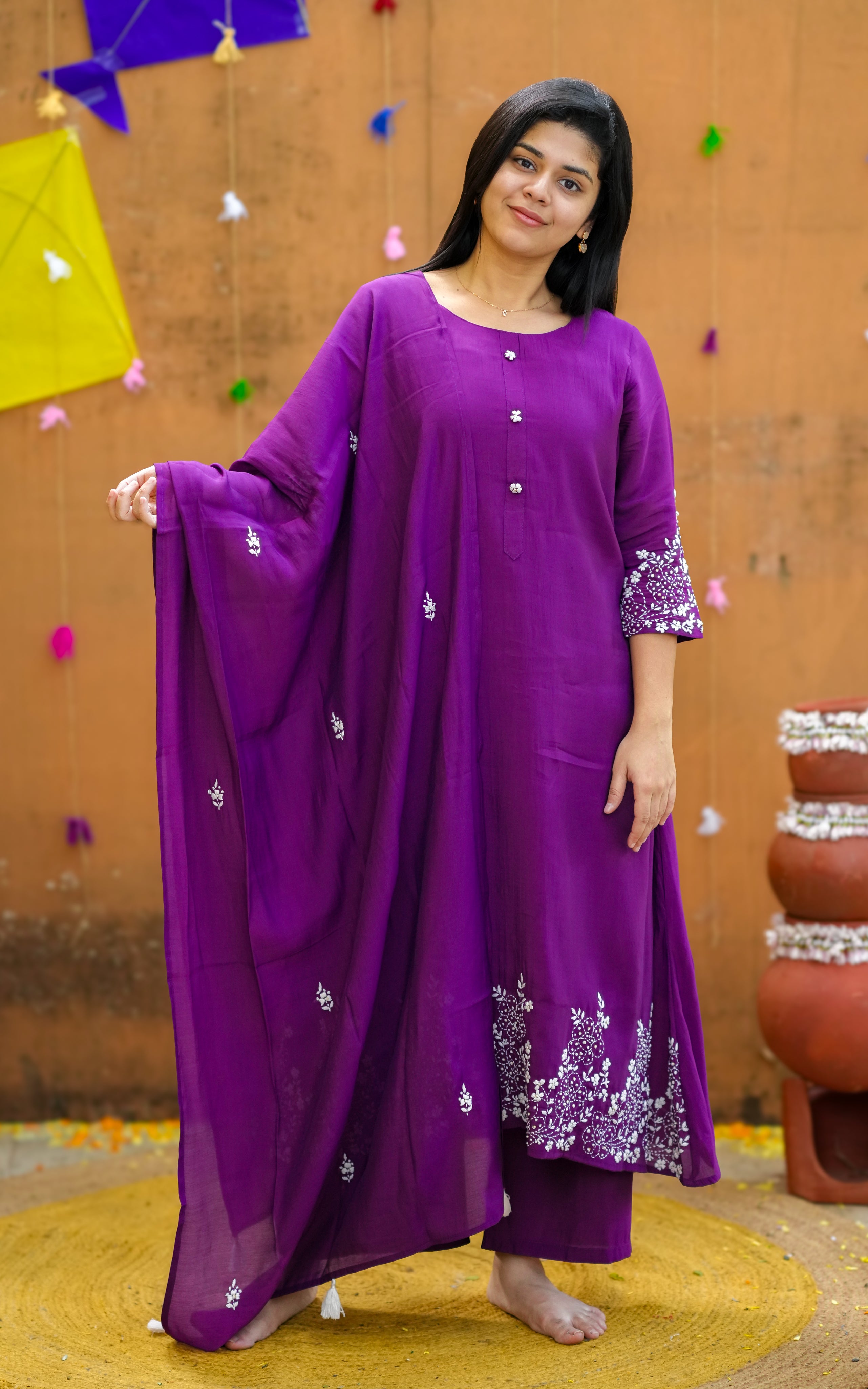 Embroidered kurti set for women