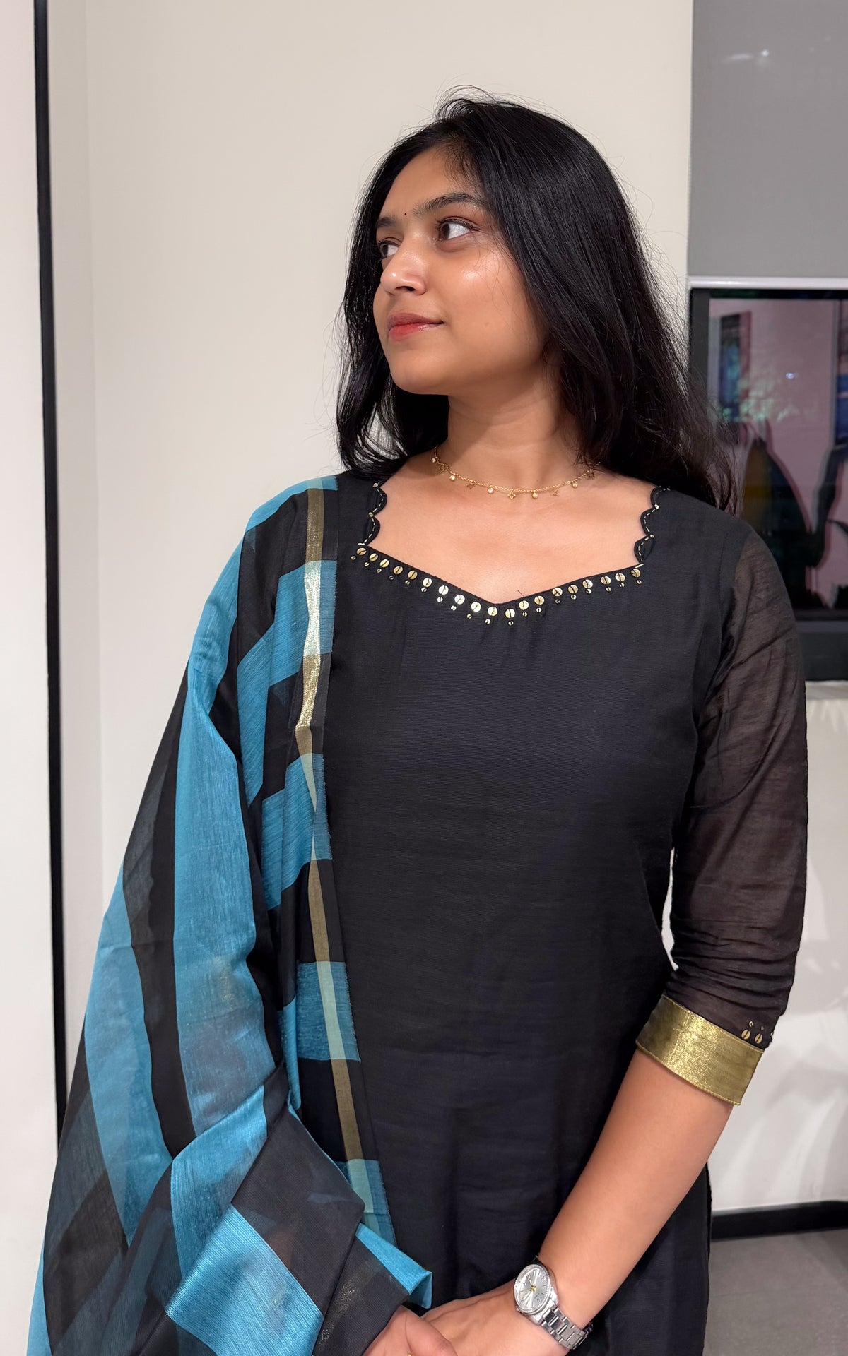 Retro Colors Naseema A (Kurti+Dupatta)