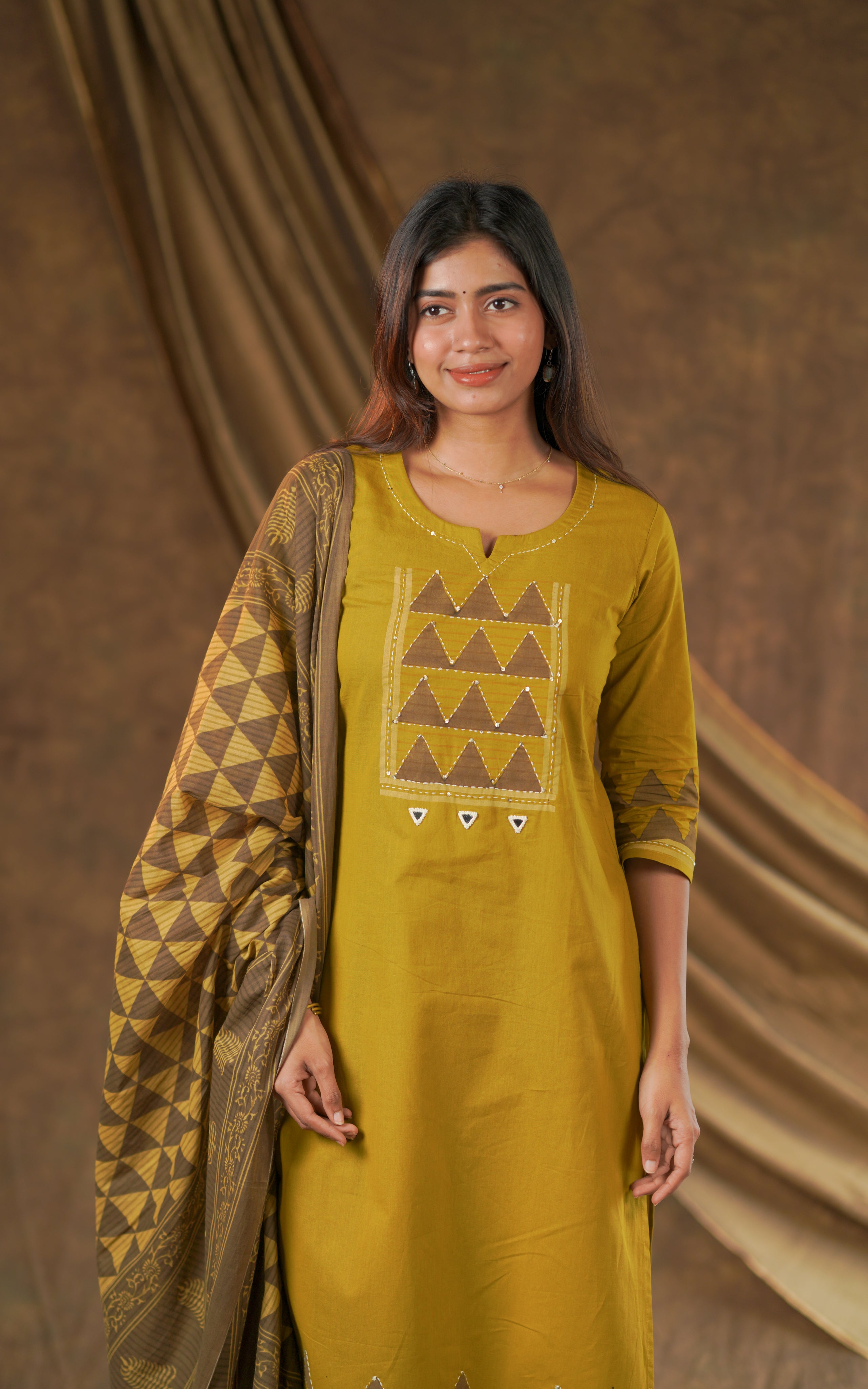 Rubashree Handblock (Kurti+Pant+Dupatta)