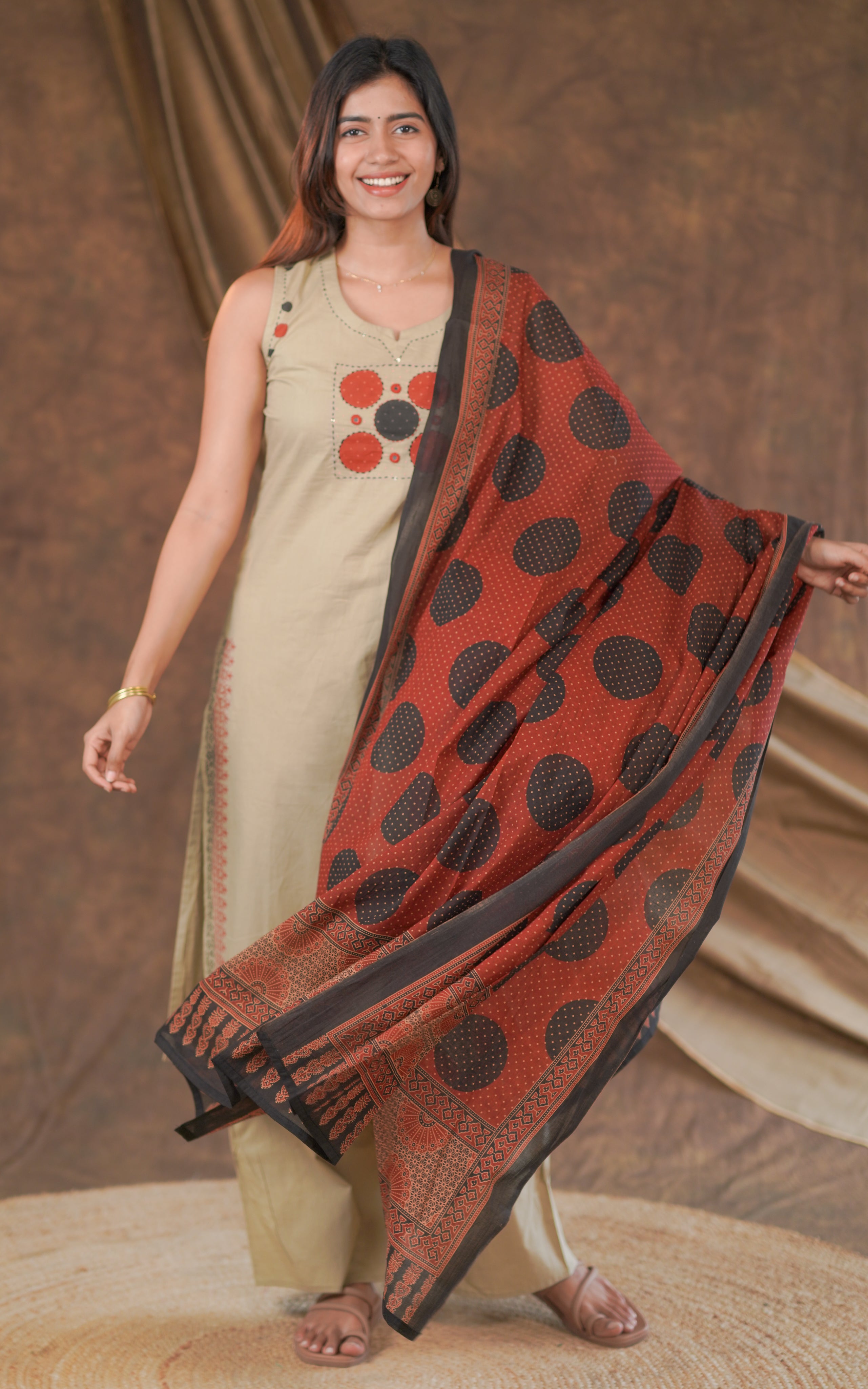 Varuda Handblock (Kurti+Pant+Dupatta)