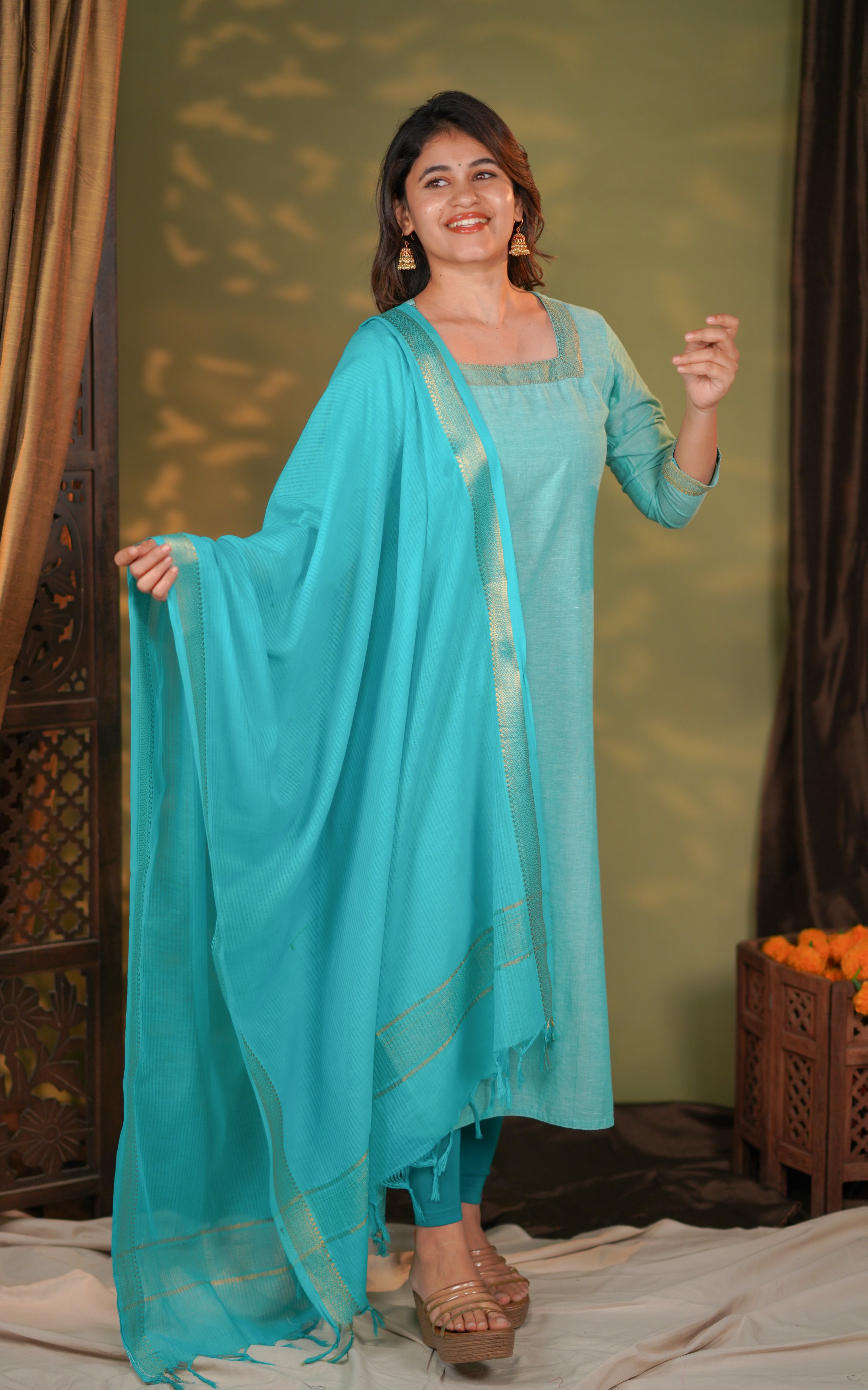 Saravana Jyotika (Kurti+Dupatta)