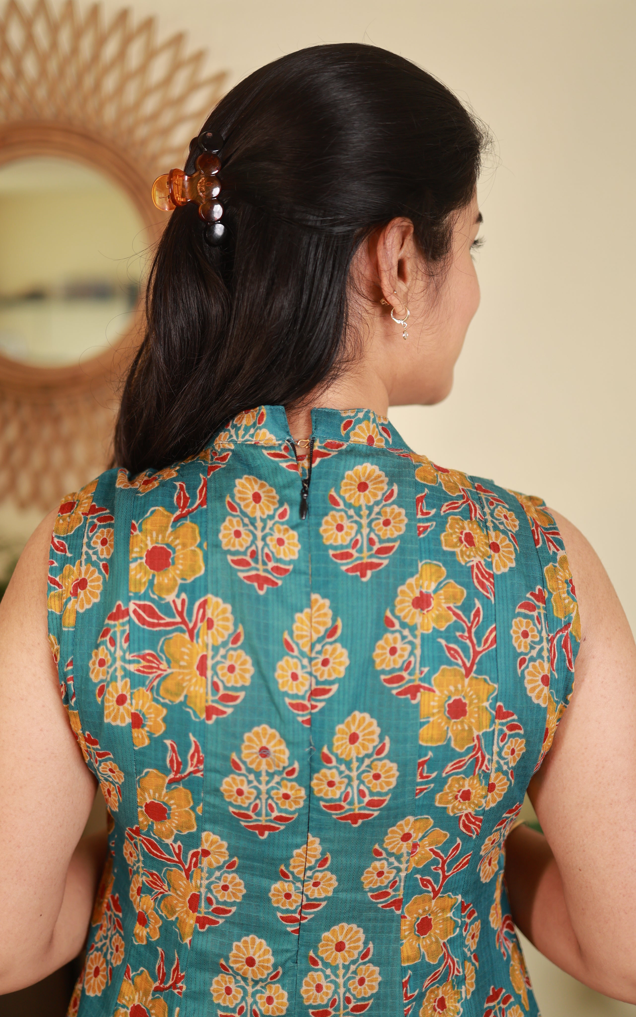 Rithuja (Sleeveless/Fabric given inside the product for Sleeve)