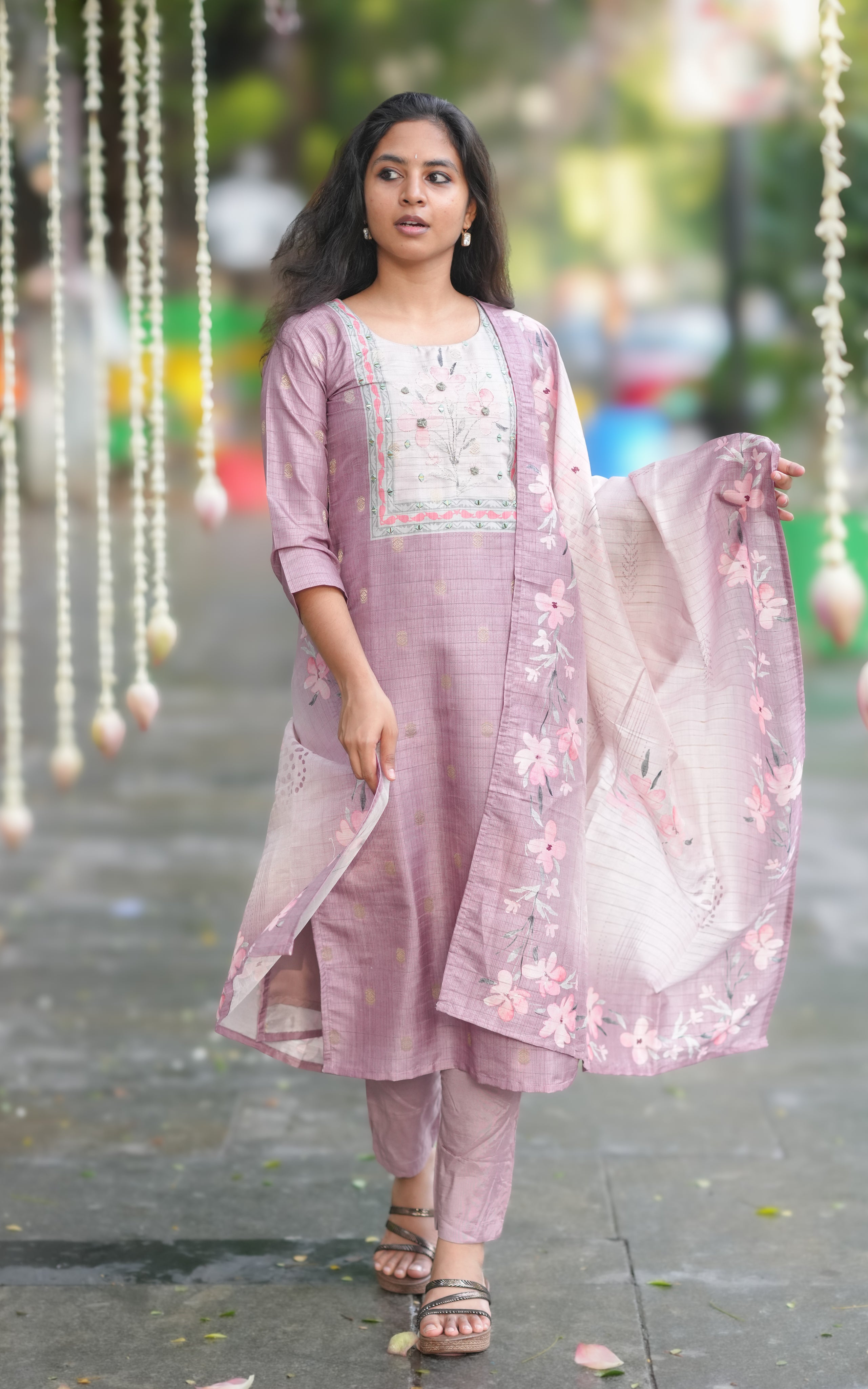 Rasinaa Onion Pink (Kurti+Pant+Dupatta)