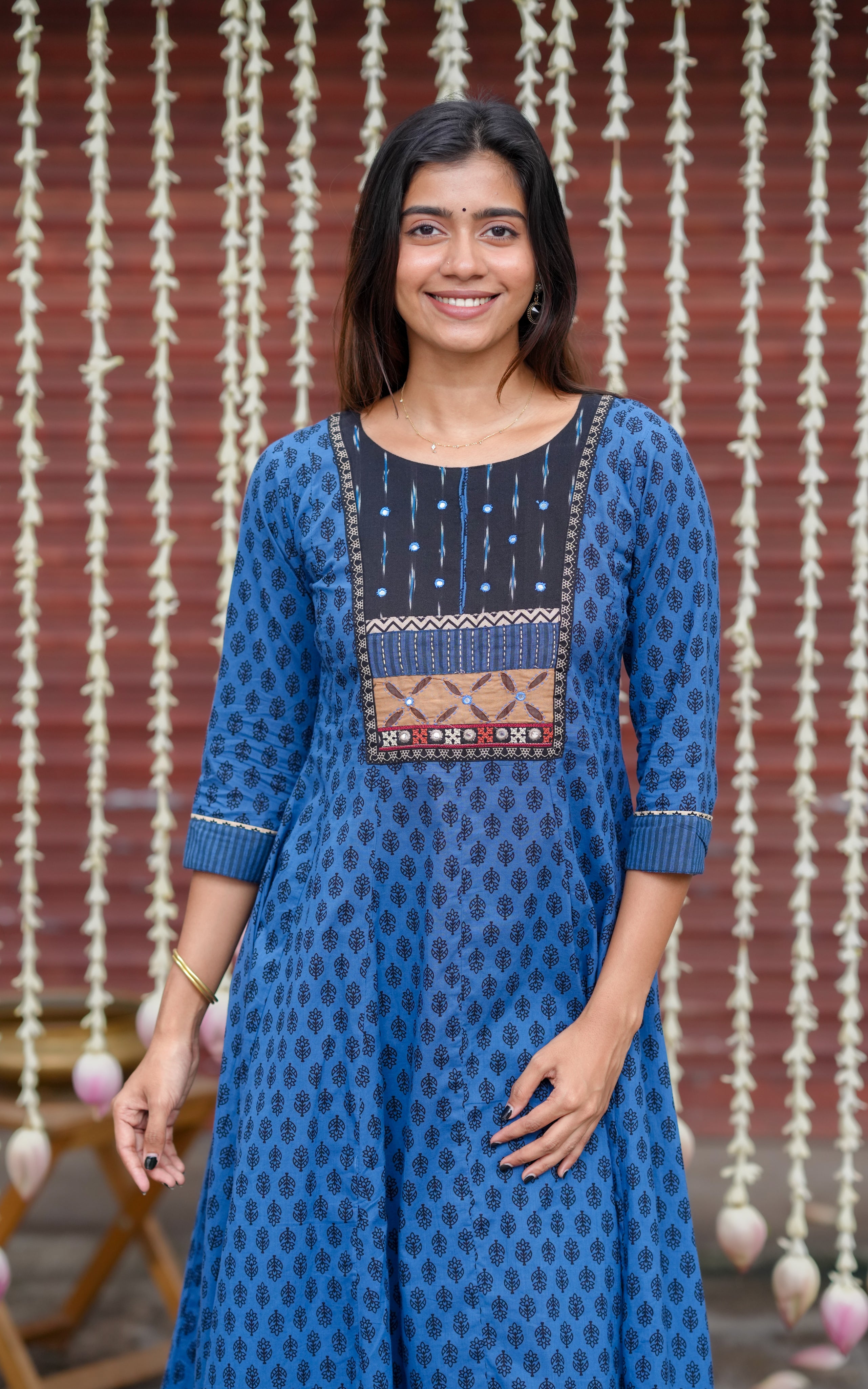 Deesha Blue