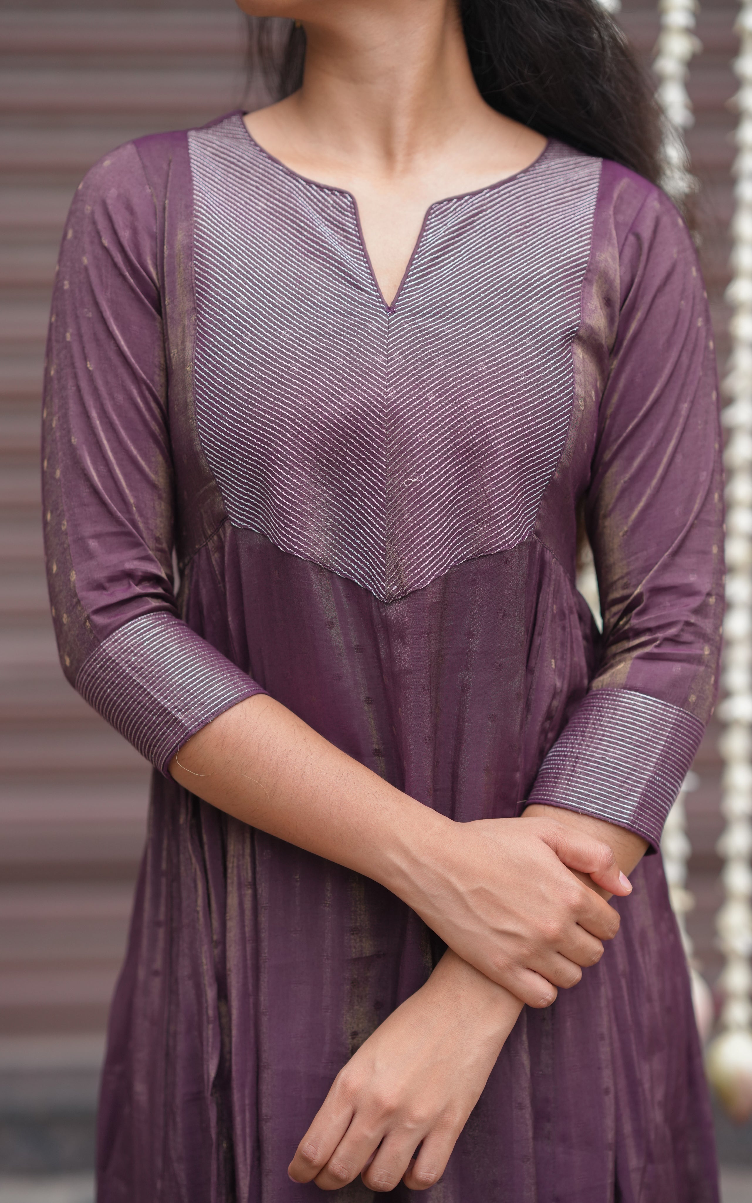 Avni Plum