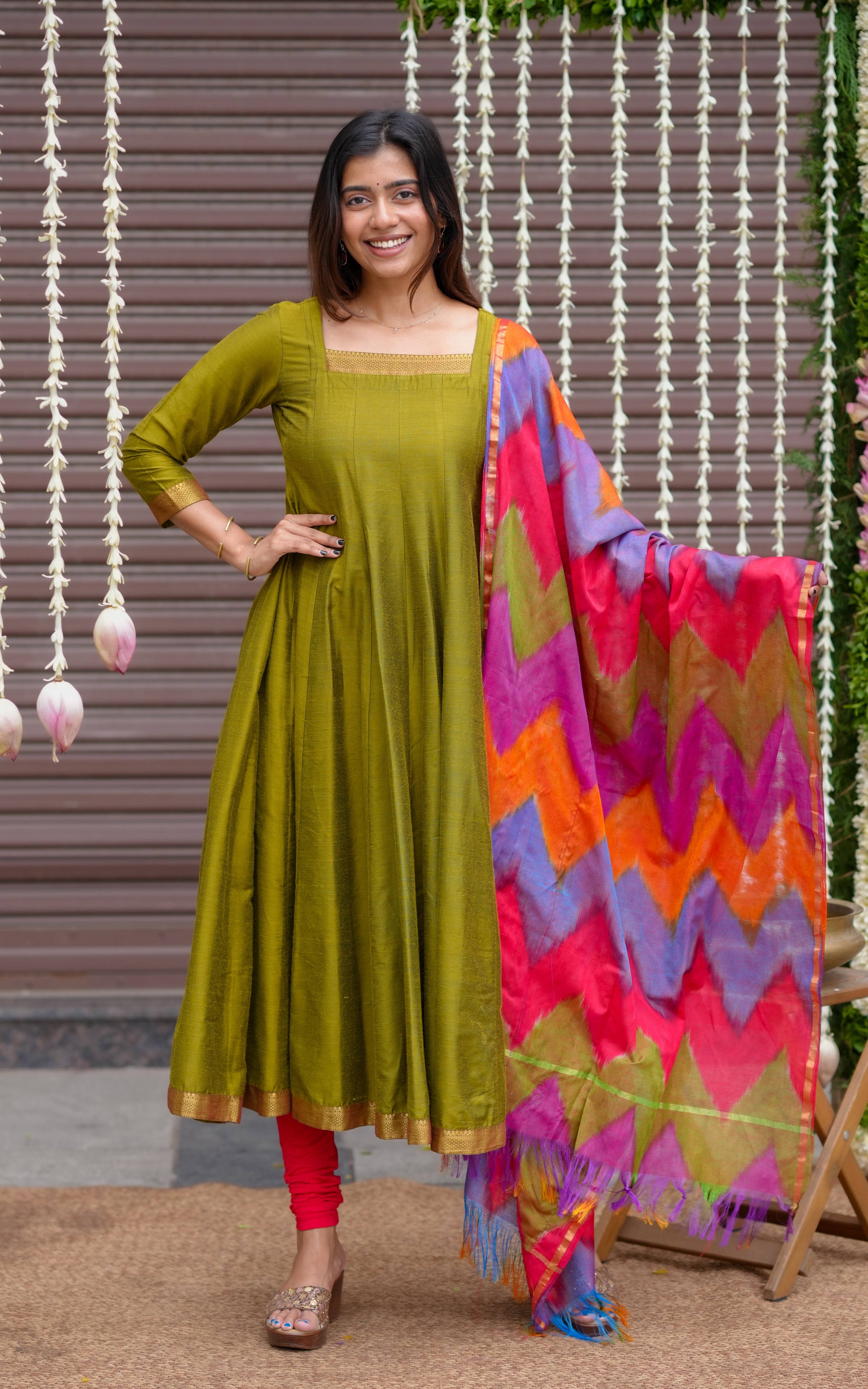 Suzhali Mehandi Green (Kurti+Dupatta)