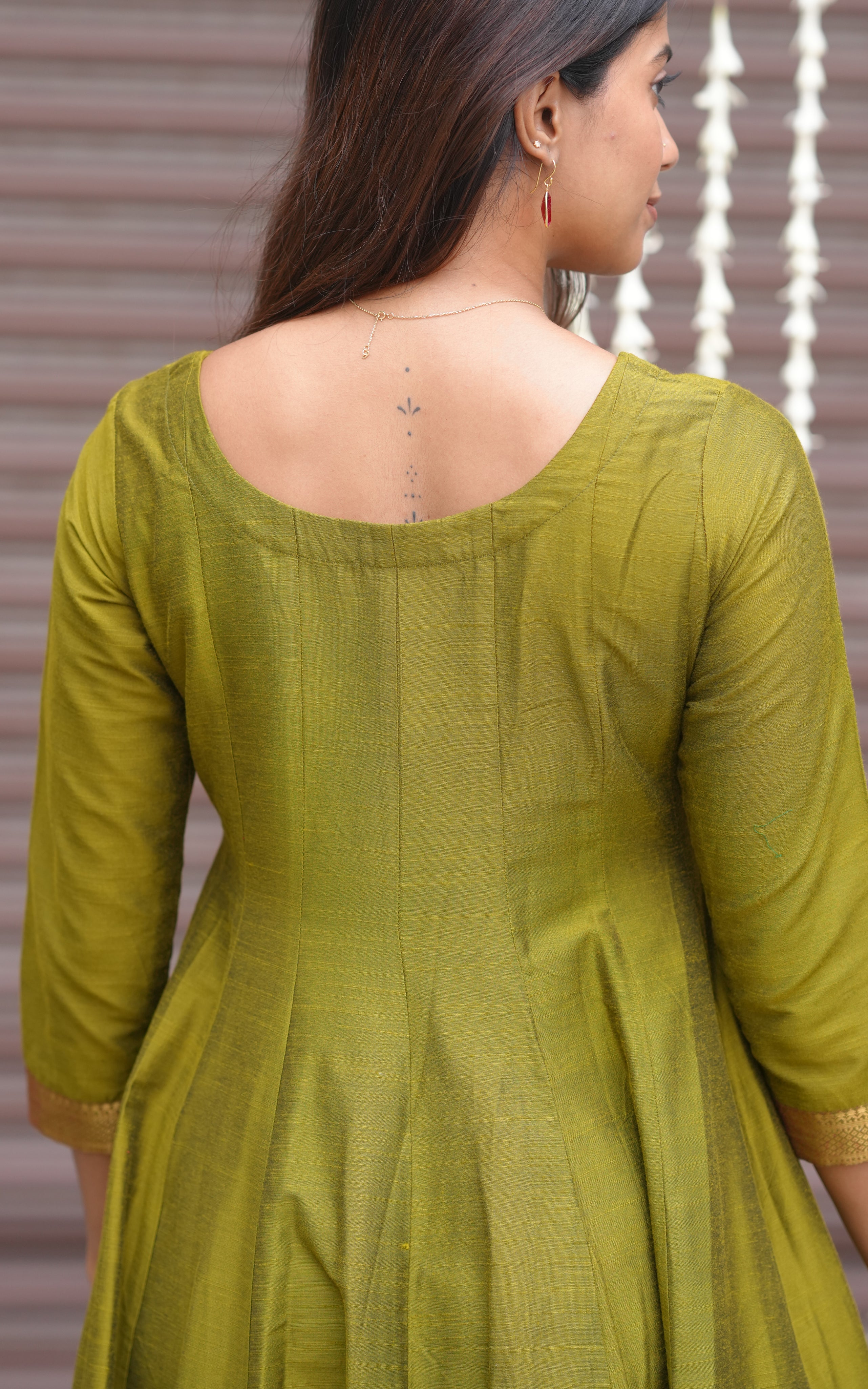 Suzhali Mehandi Green (Kurti+Dupatta)