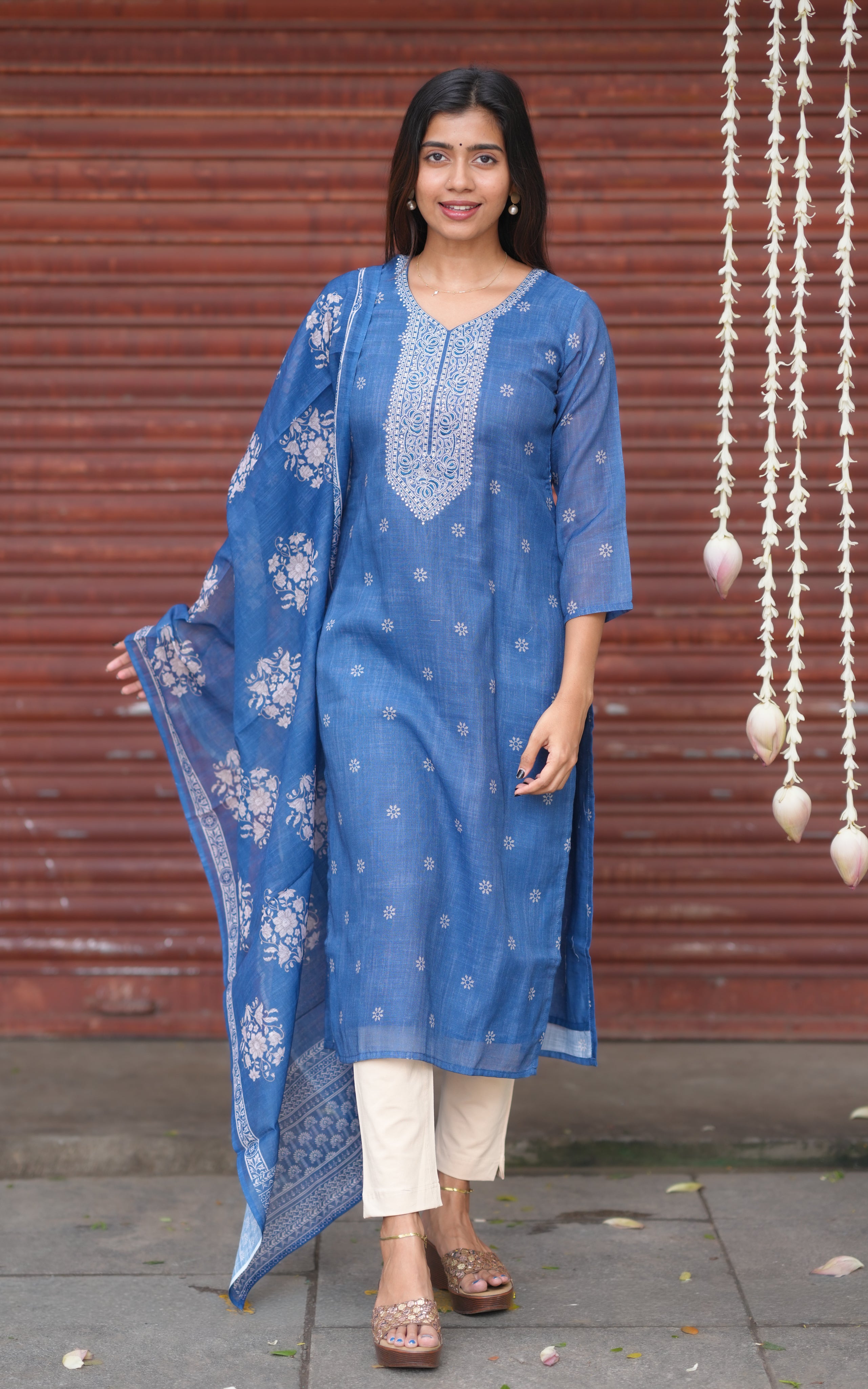 Srinidhi Blue (Kurti+Dupatta)