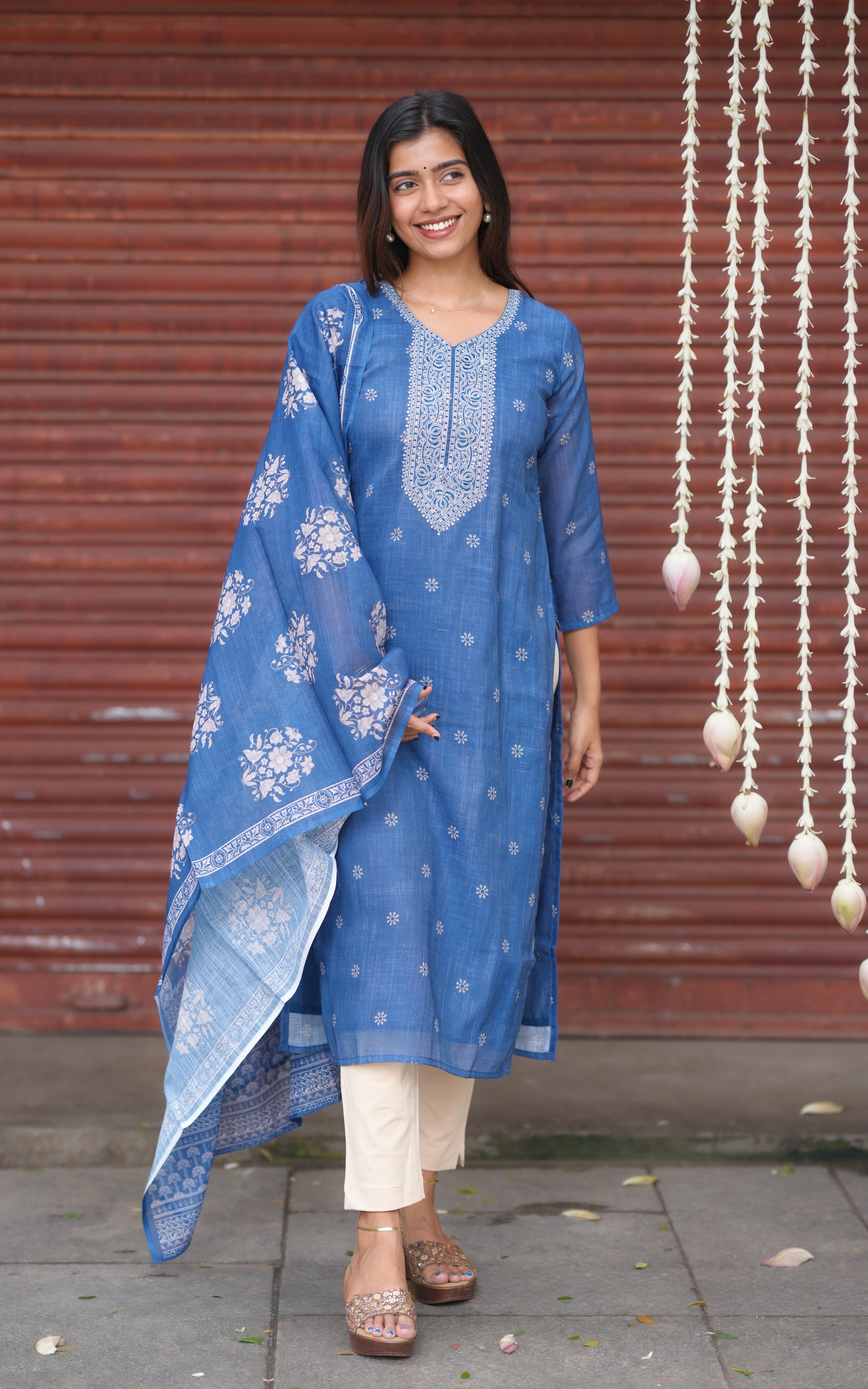 Srinidhi Blue (Kurti+Dupatta)