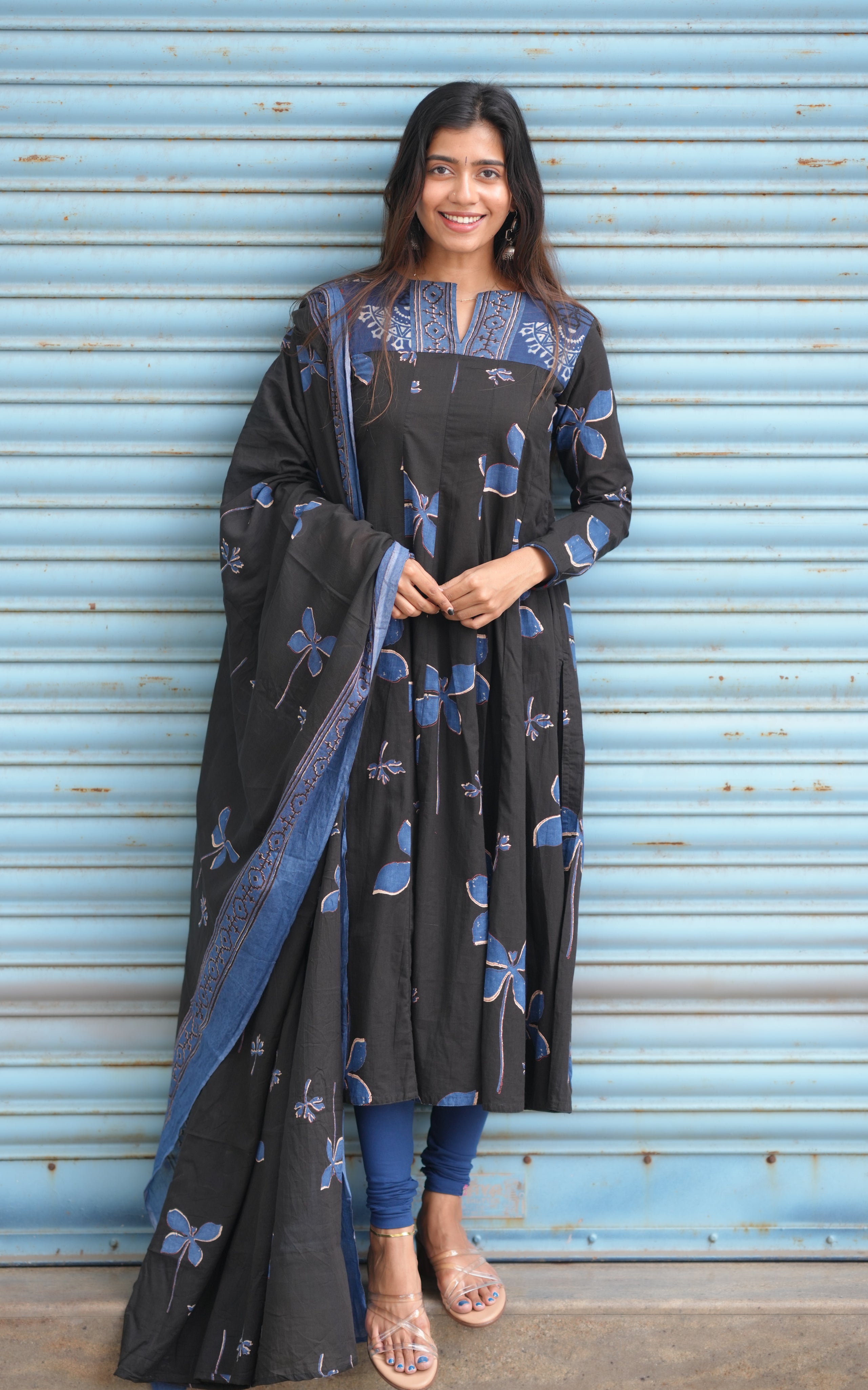 Indigo Fever Black (Kurti+Dupatta)