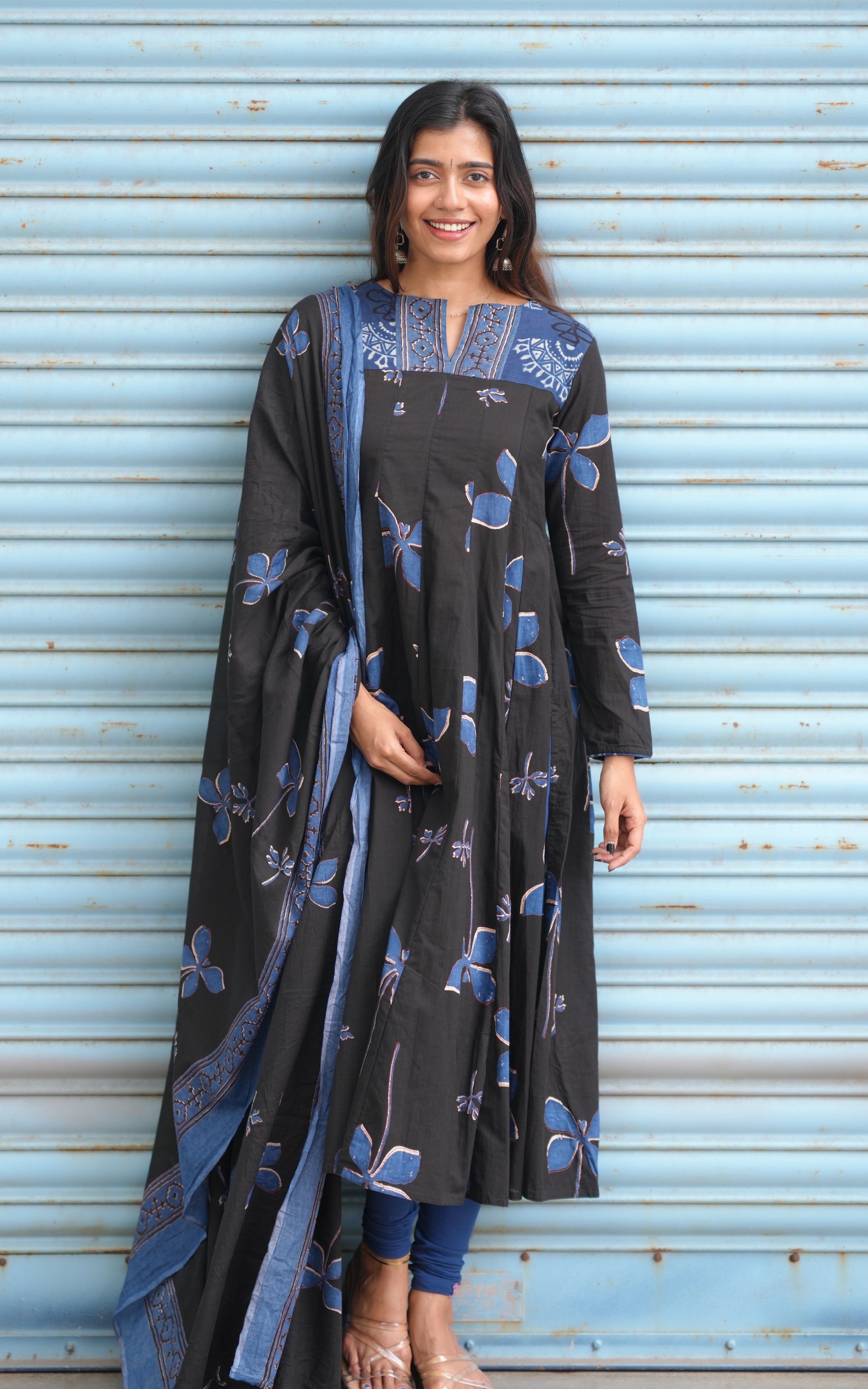 Indigo Fever Black (Kurti+Dupatta)