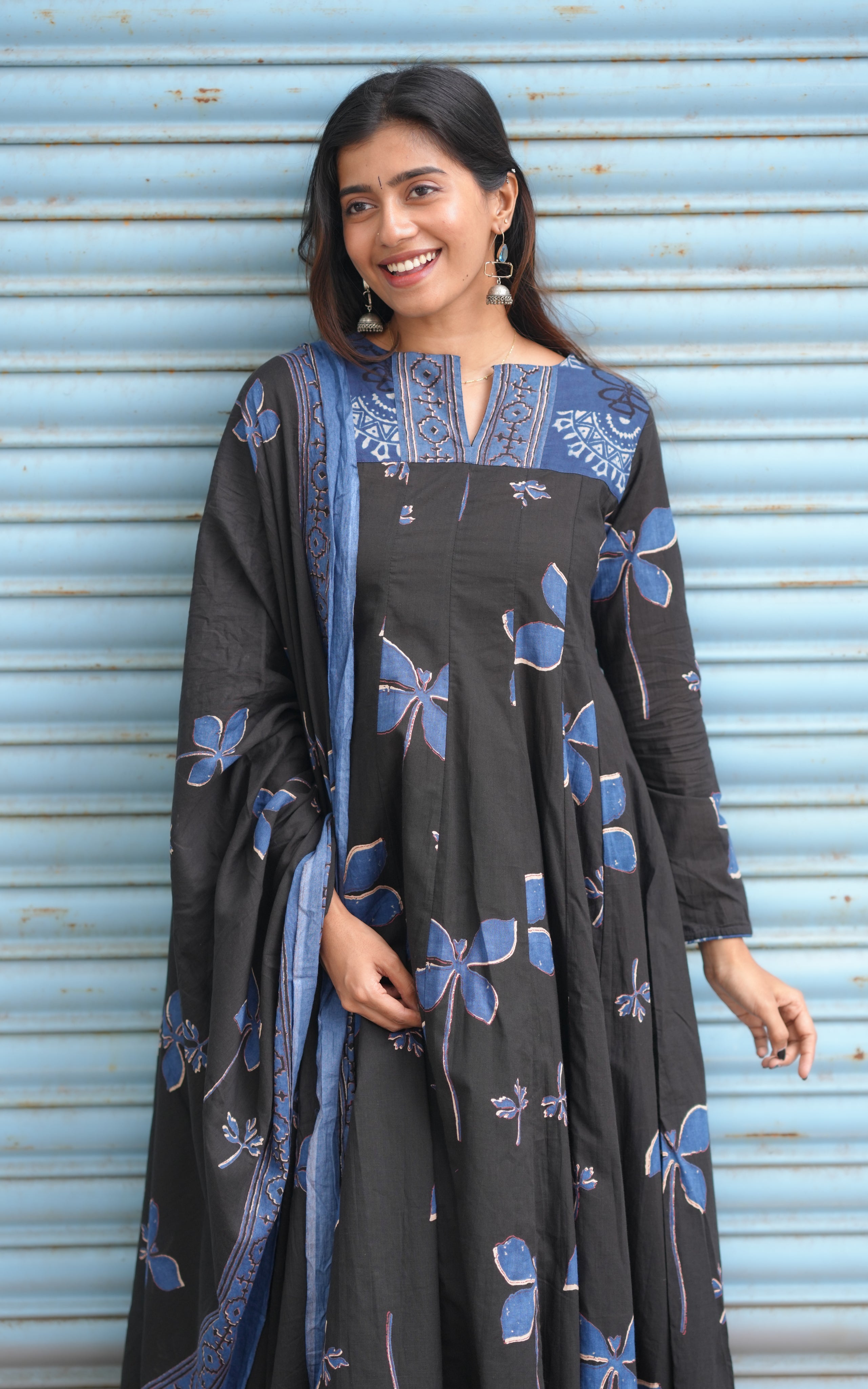 Indigo Fever Black (Kurti+Dupatta)