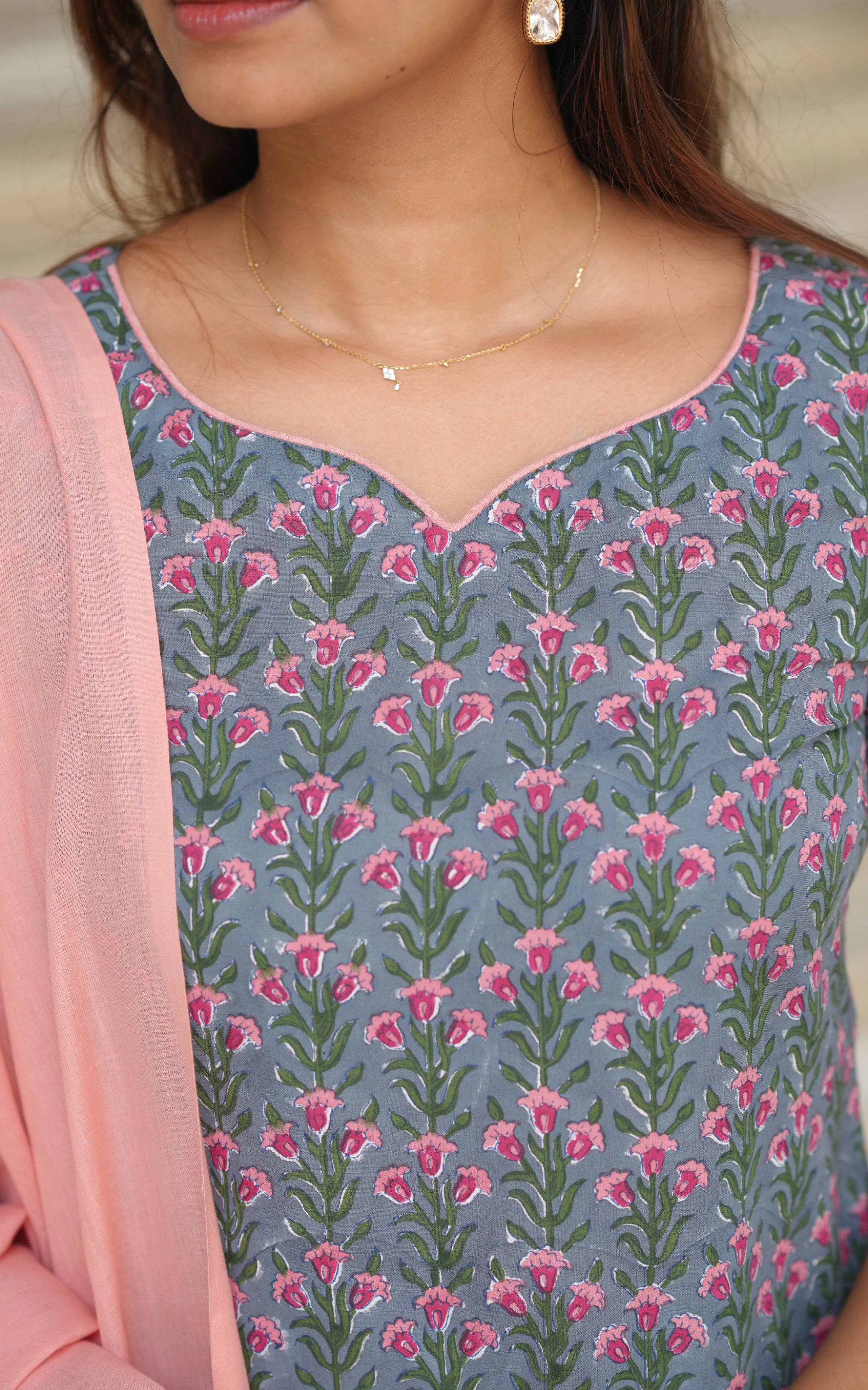 Calista C (Kurti+Dupatta)