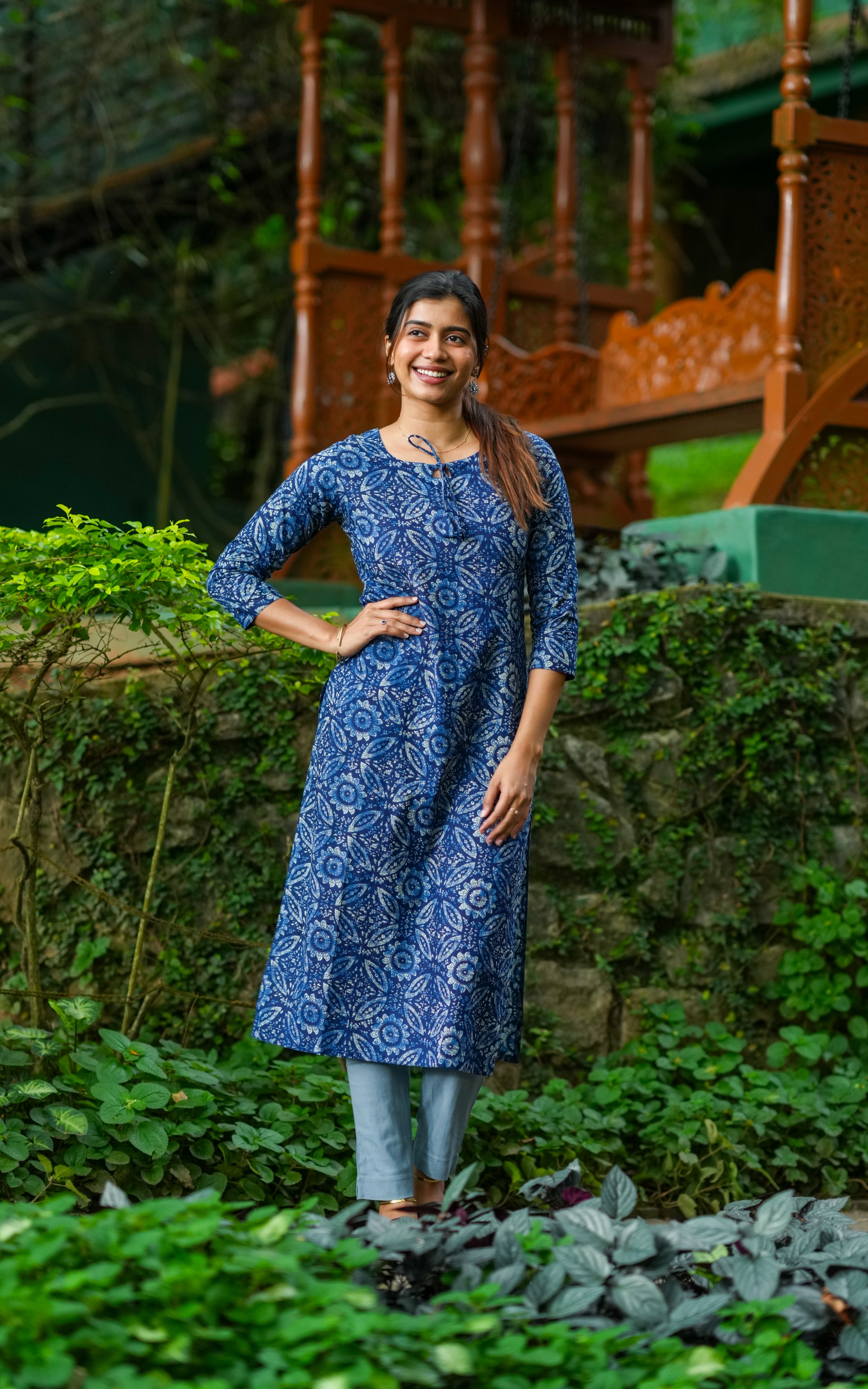 Soft textures and a flattering cut come together in this graceful expression of ethnic femininity