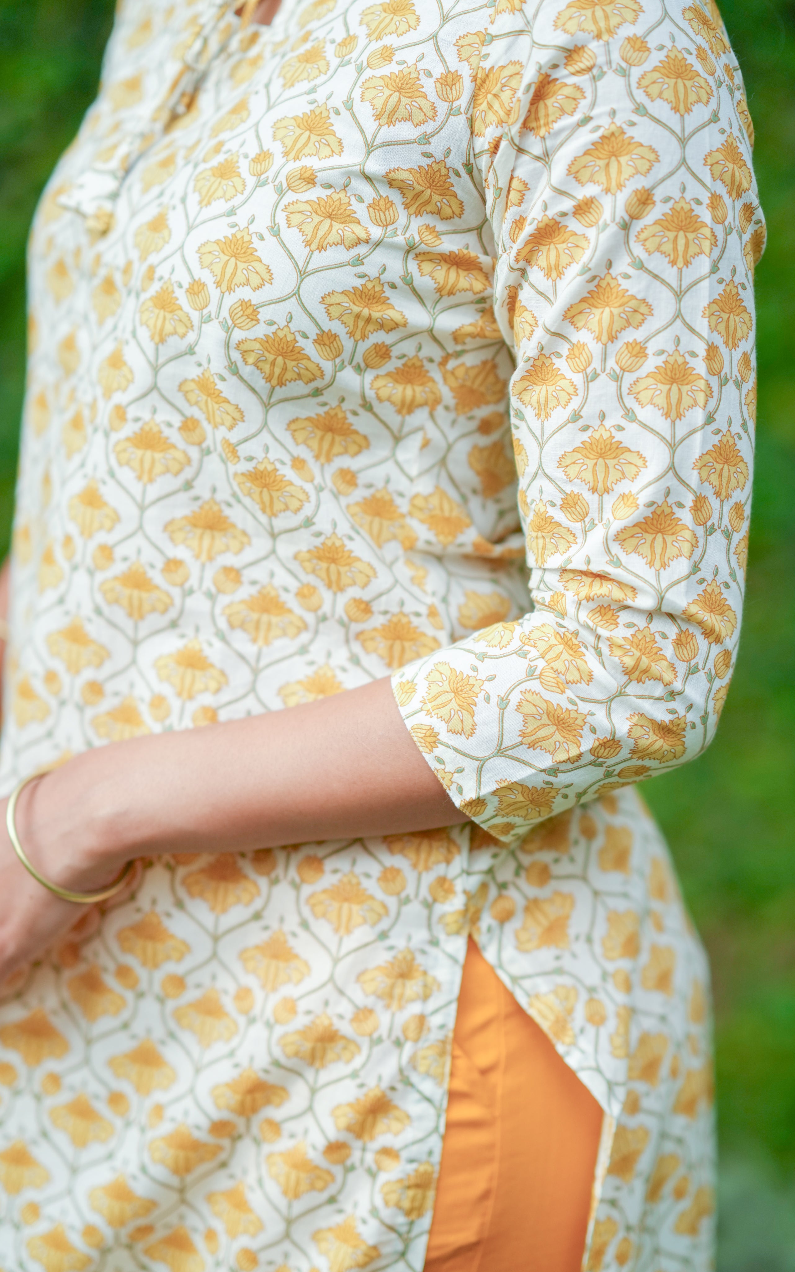 A go-to ethnic ensemble made to flatter and flow, crafted for everything from daily wear to special events