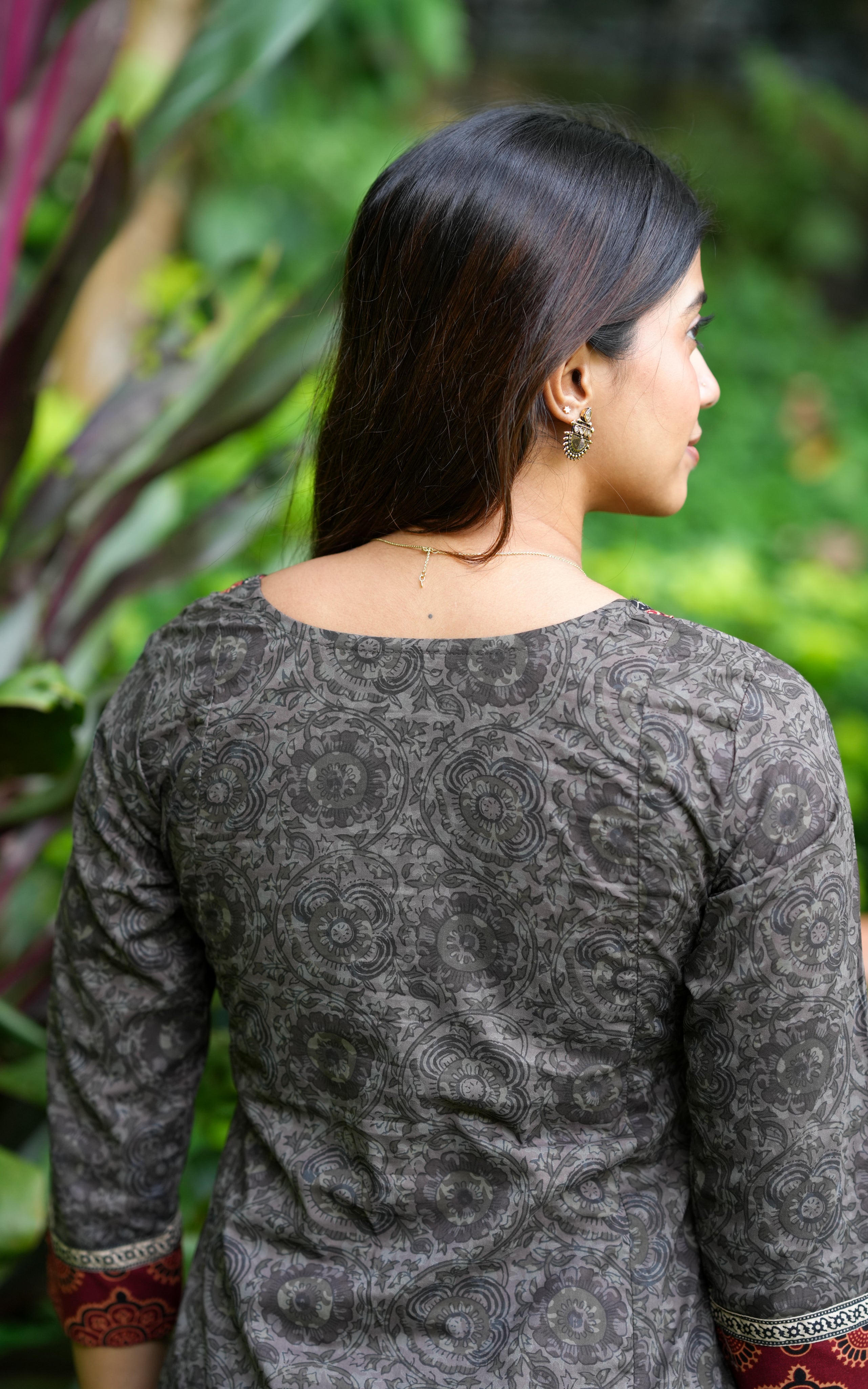 Jisina Grey