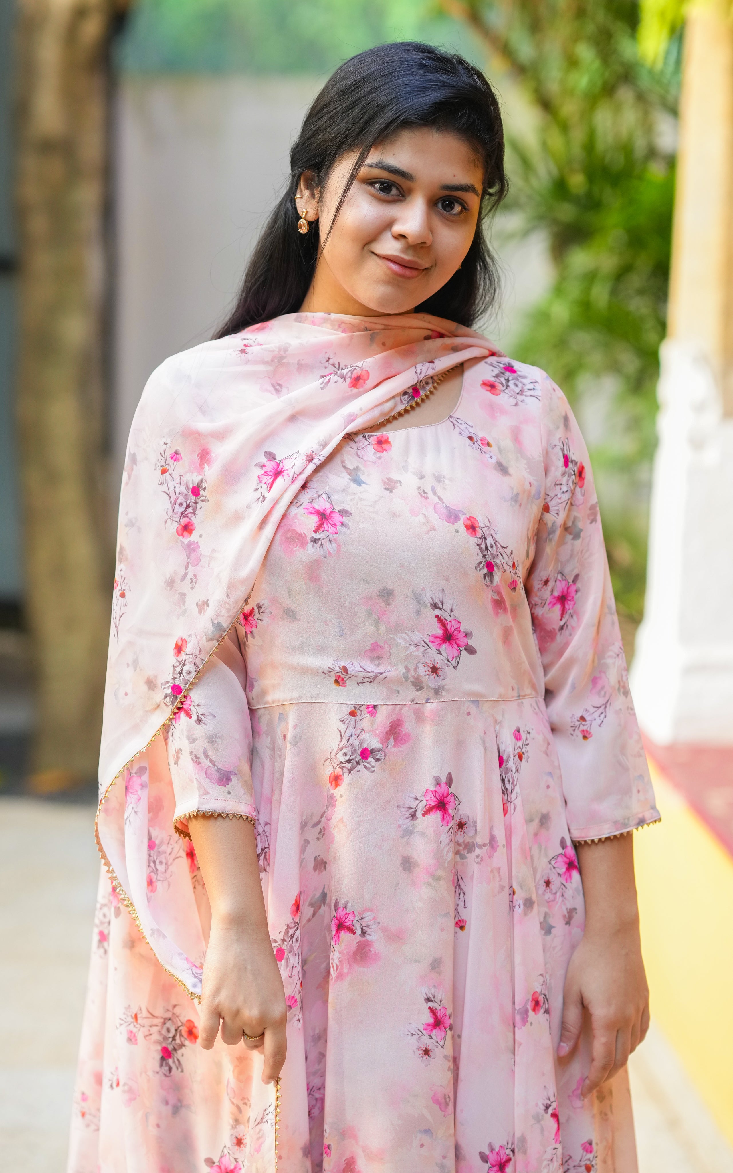 Instore - Peach Color Georgette Full Flared Anarkali Kurti with Dupatta and  Butter Crepe Lining