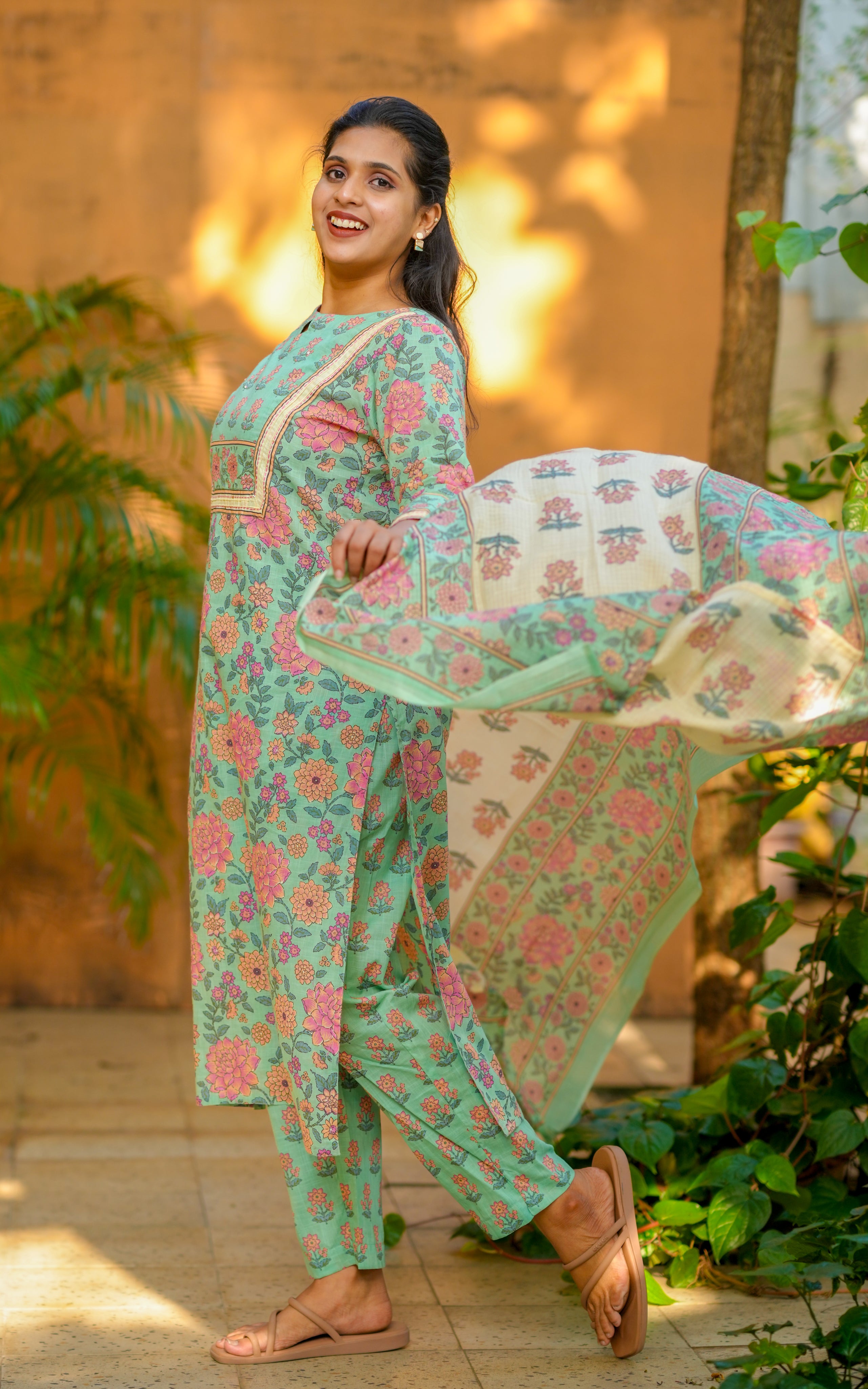 ethnic kurti set women