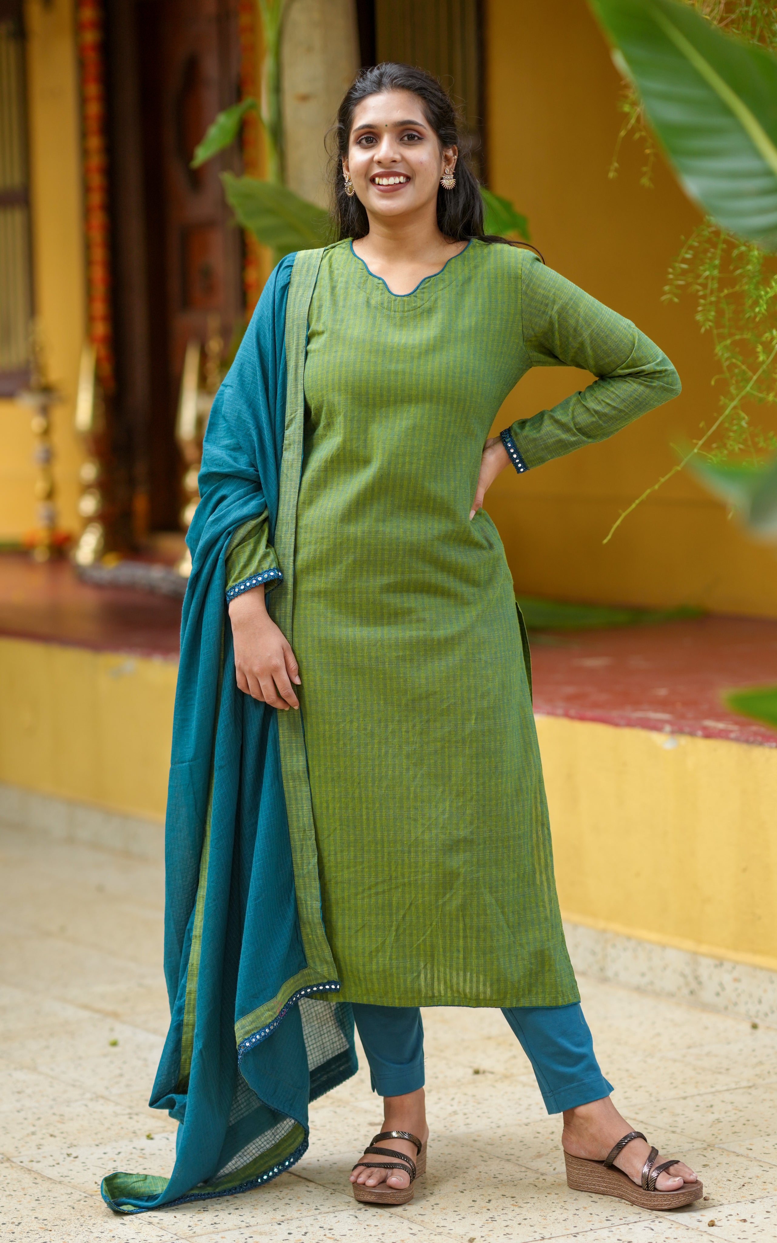 Hemaprabha (Kurti+Dupatta)