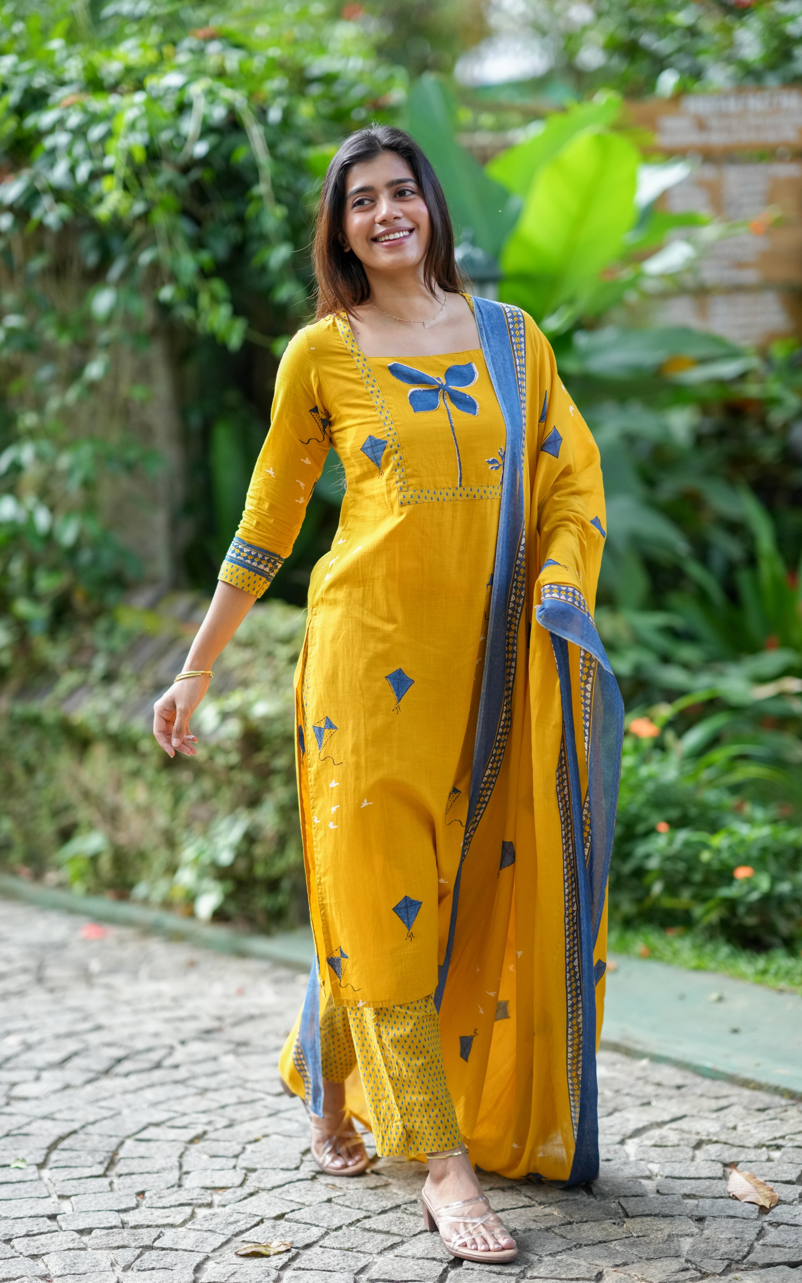 Straight kurti with dupatta and pants