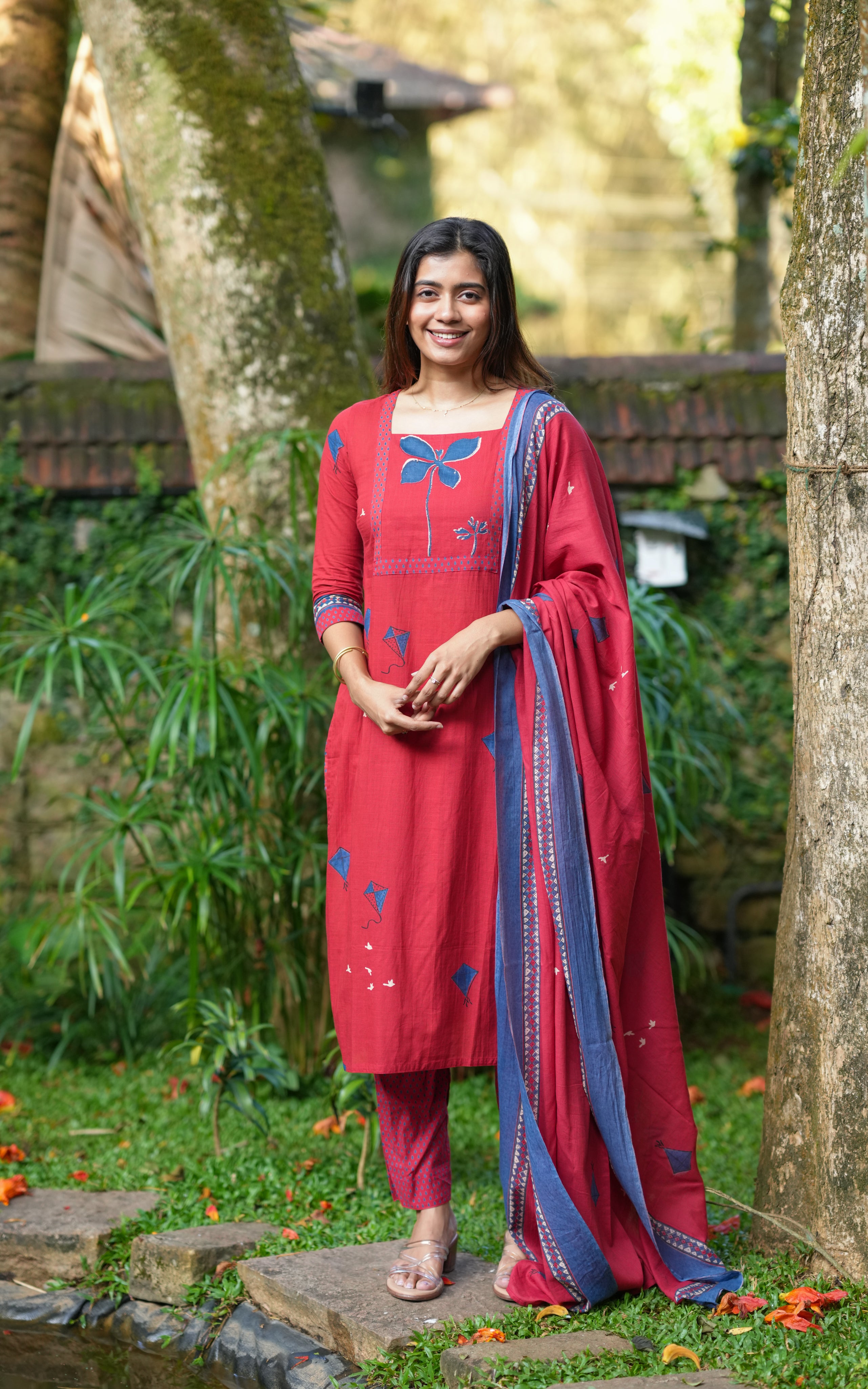 Straight-cut kurti set for women