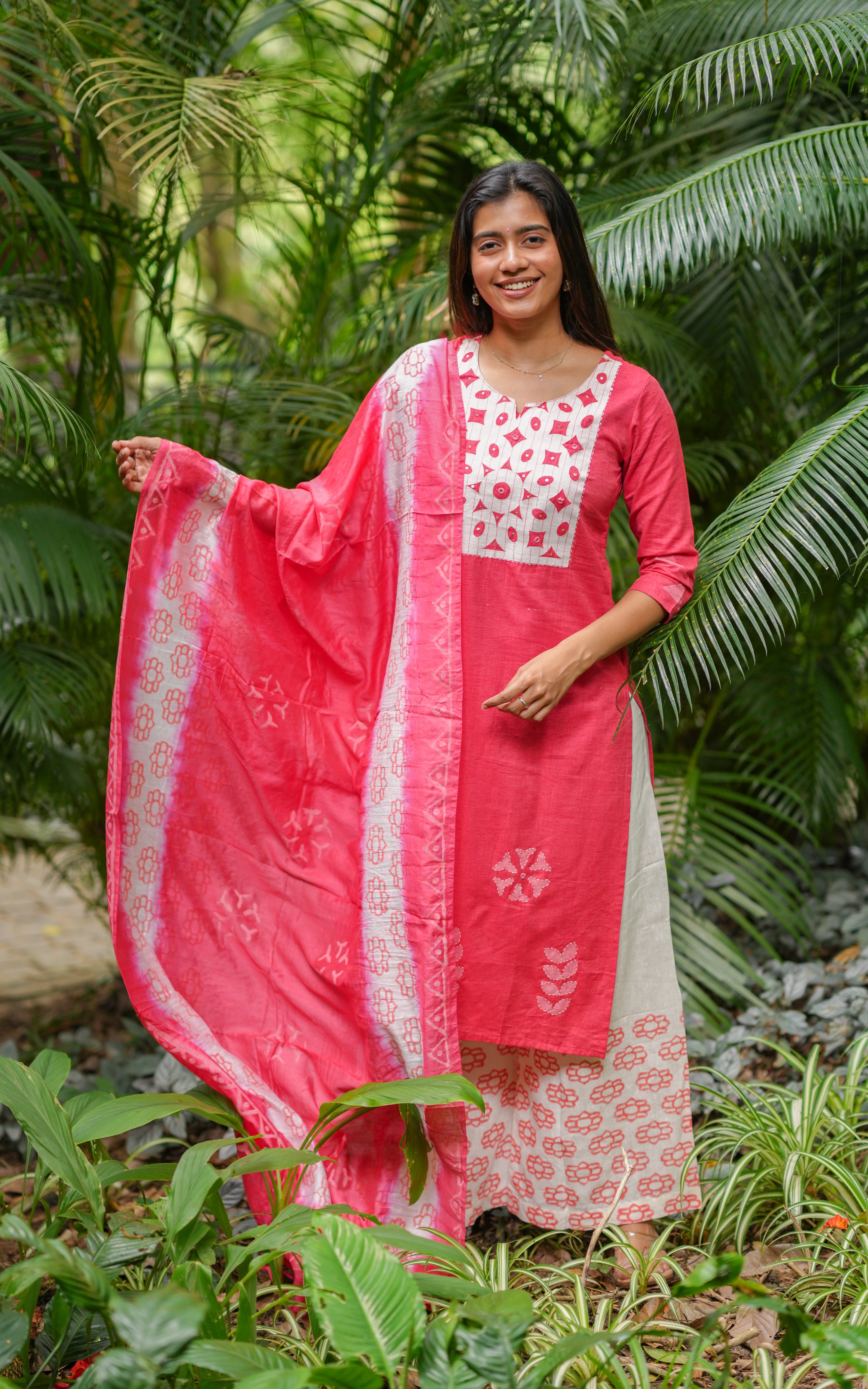 Straight-cut kurti set for women