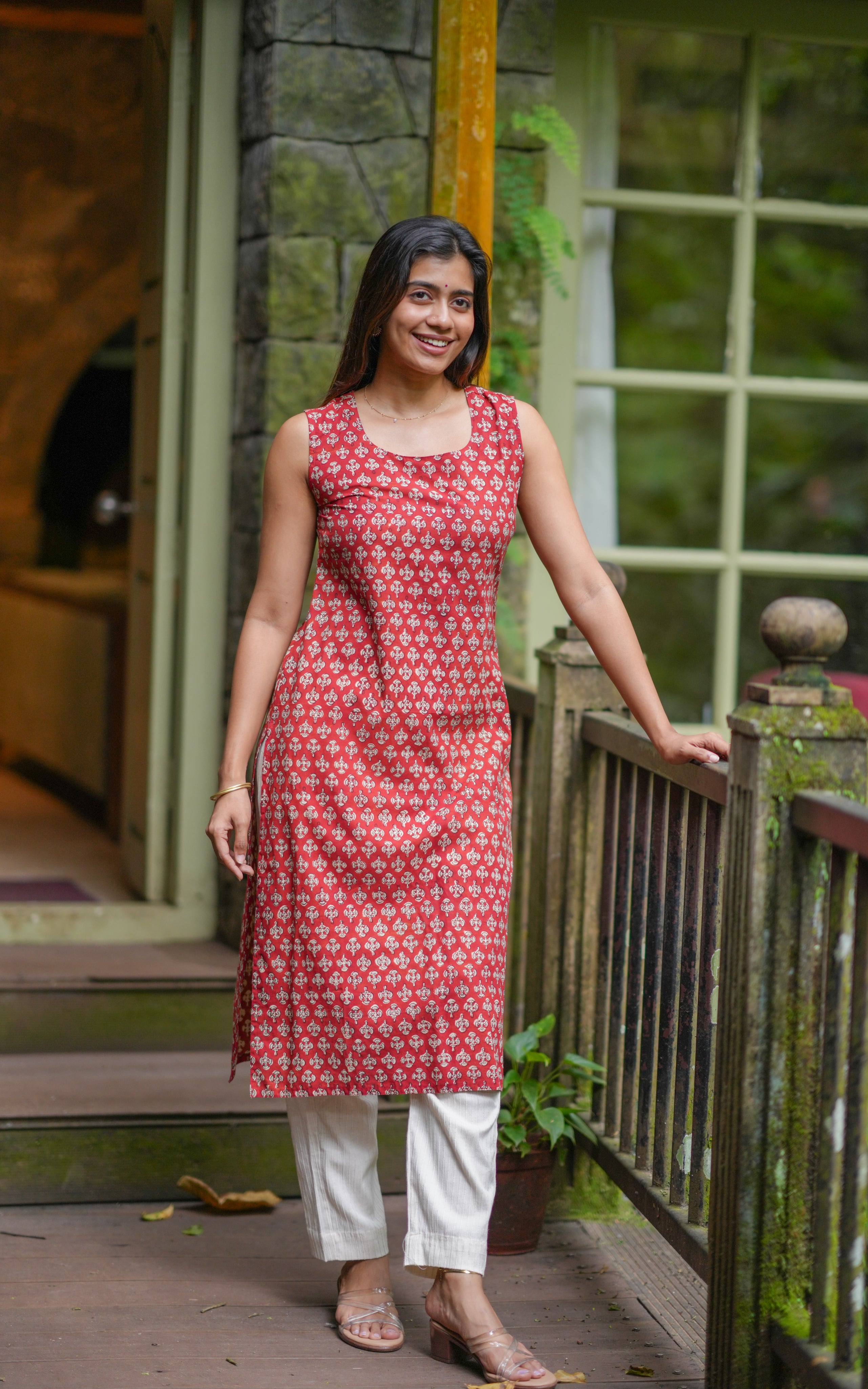 Anbu Selvi (Kurti+Pant)