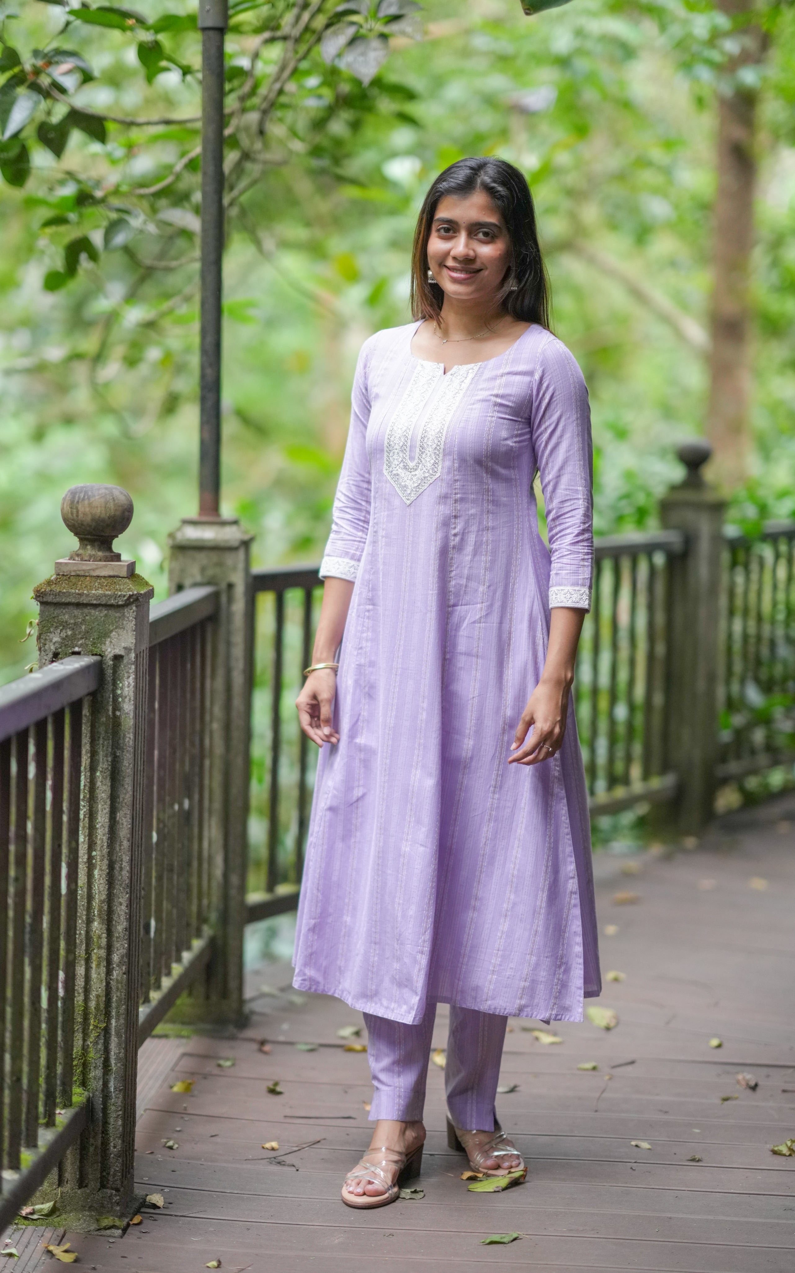 Simple ethnic wear