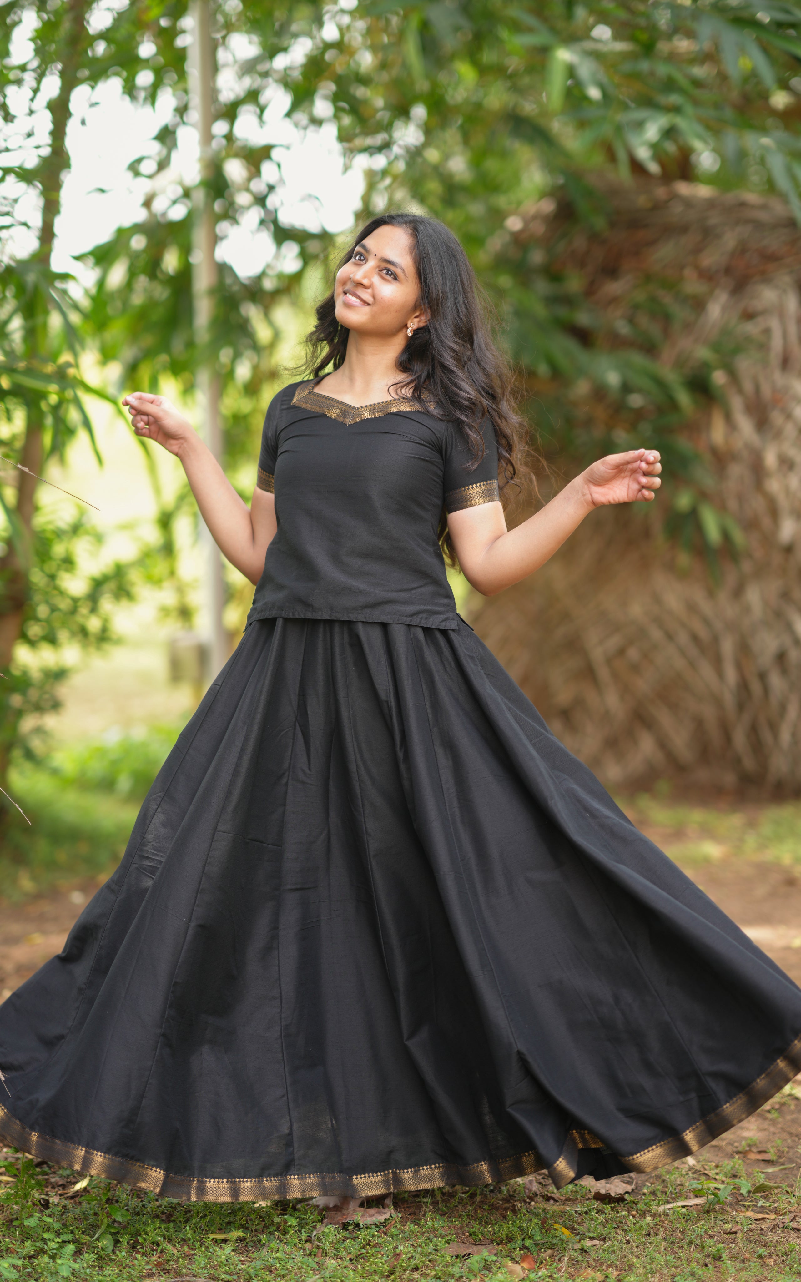 Sutri Varum Bhoomi Bhavana (Top+Skirt) (DELIVERY TIME 40-45 DAYS)